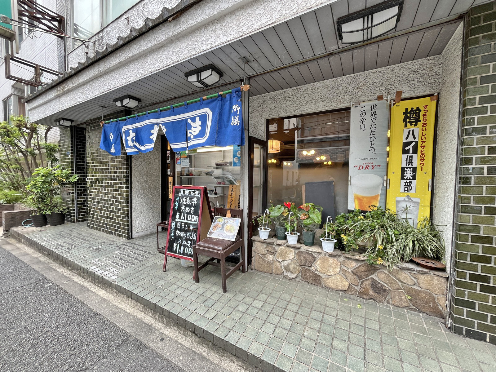 徒歩3分のやぶそば