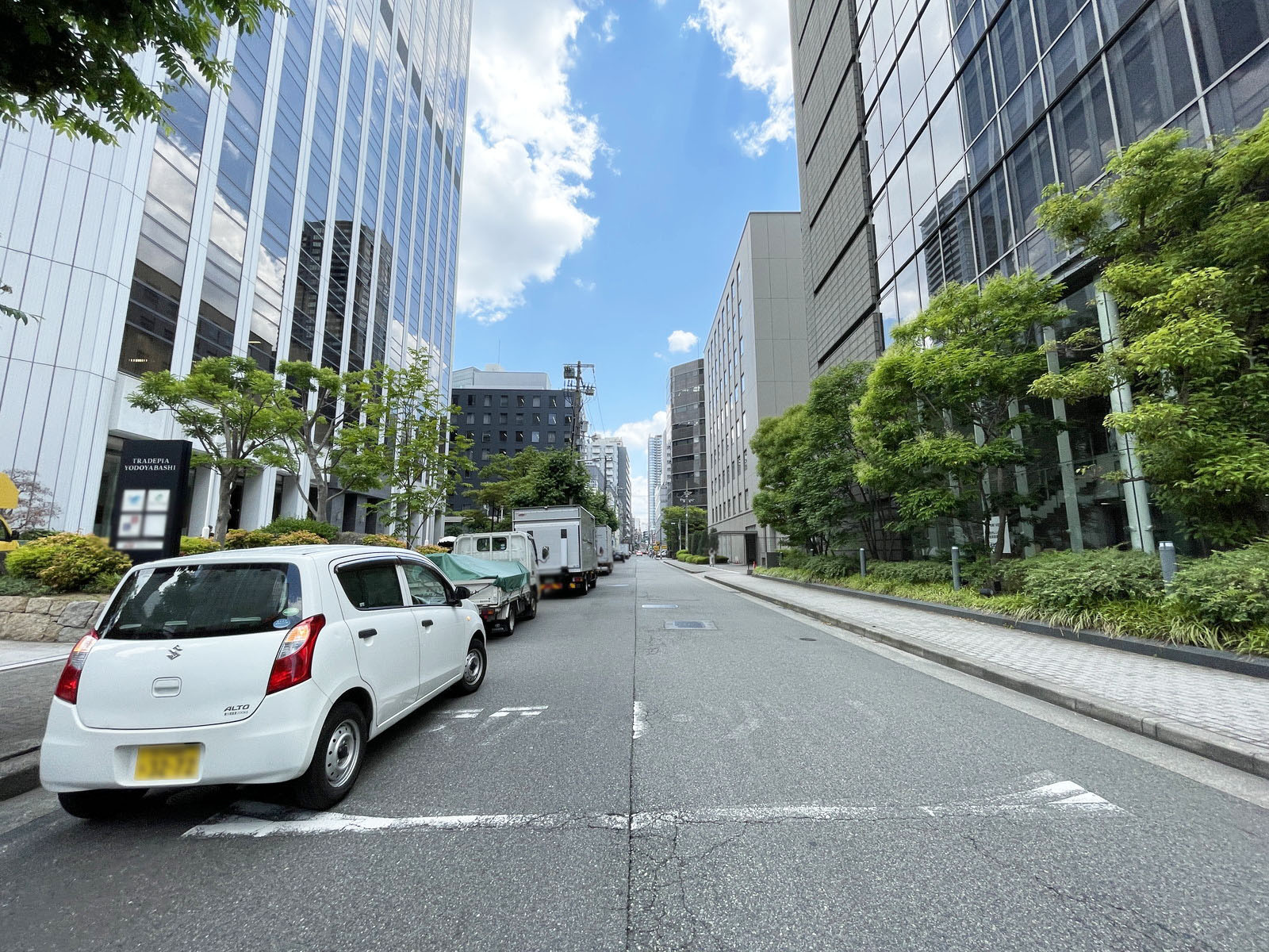 TSHG淀屋橋ビル前面の通り