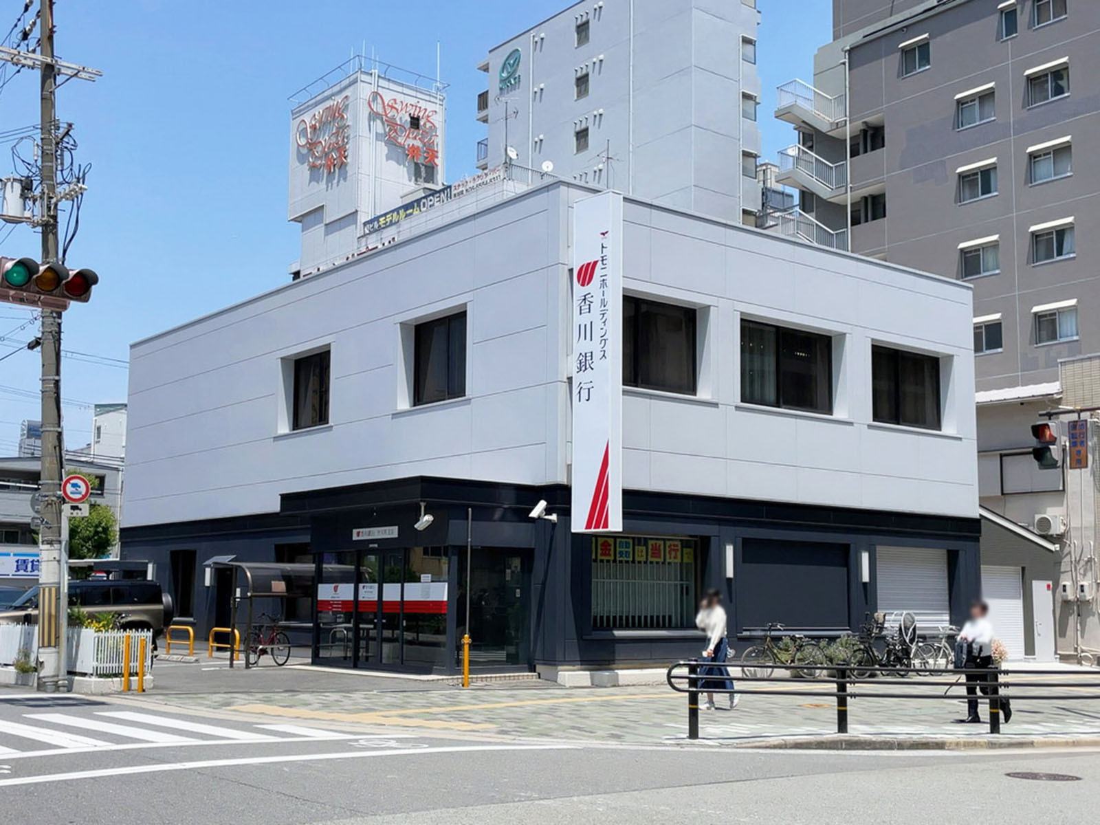 徒歩2分の香川銀行 弁天町支店
