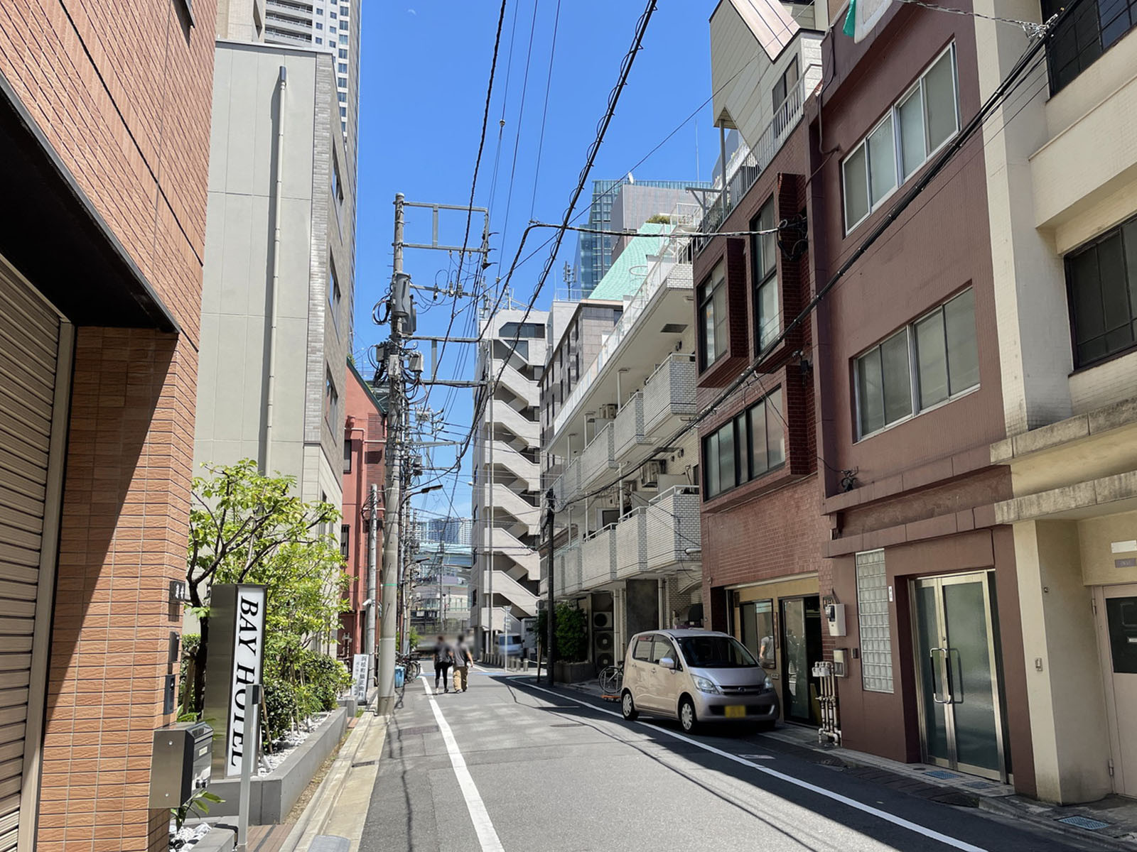 RENATA浜松町2前面の通り