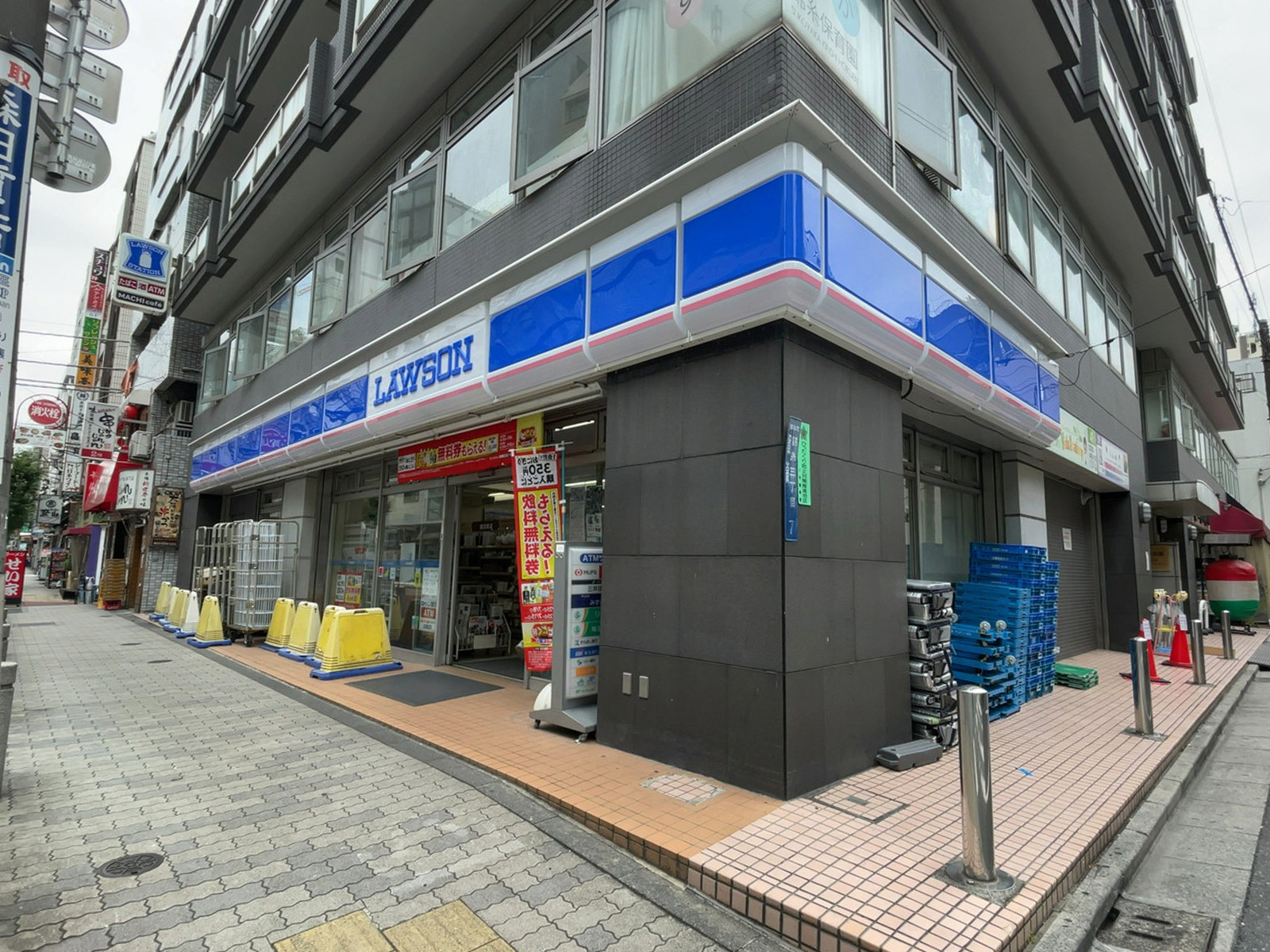 徒歩1分のローソン 錦糸町北口店