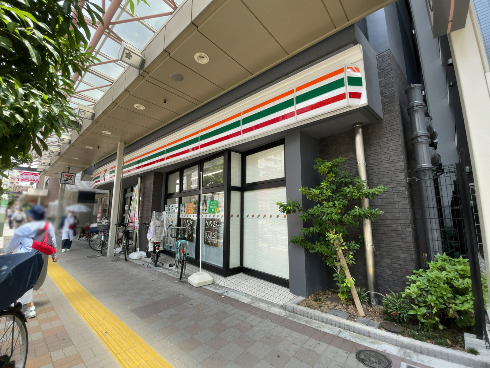 至近のセブンイレブン 江東亀戸4丁目店