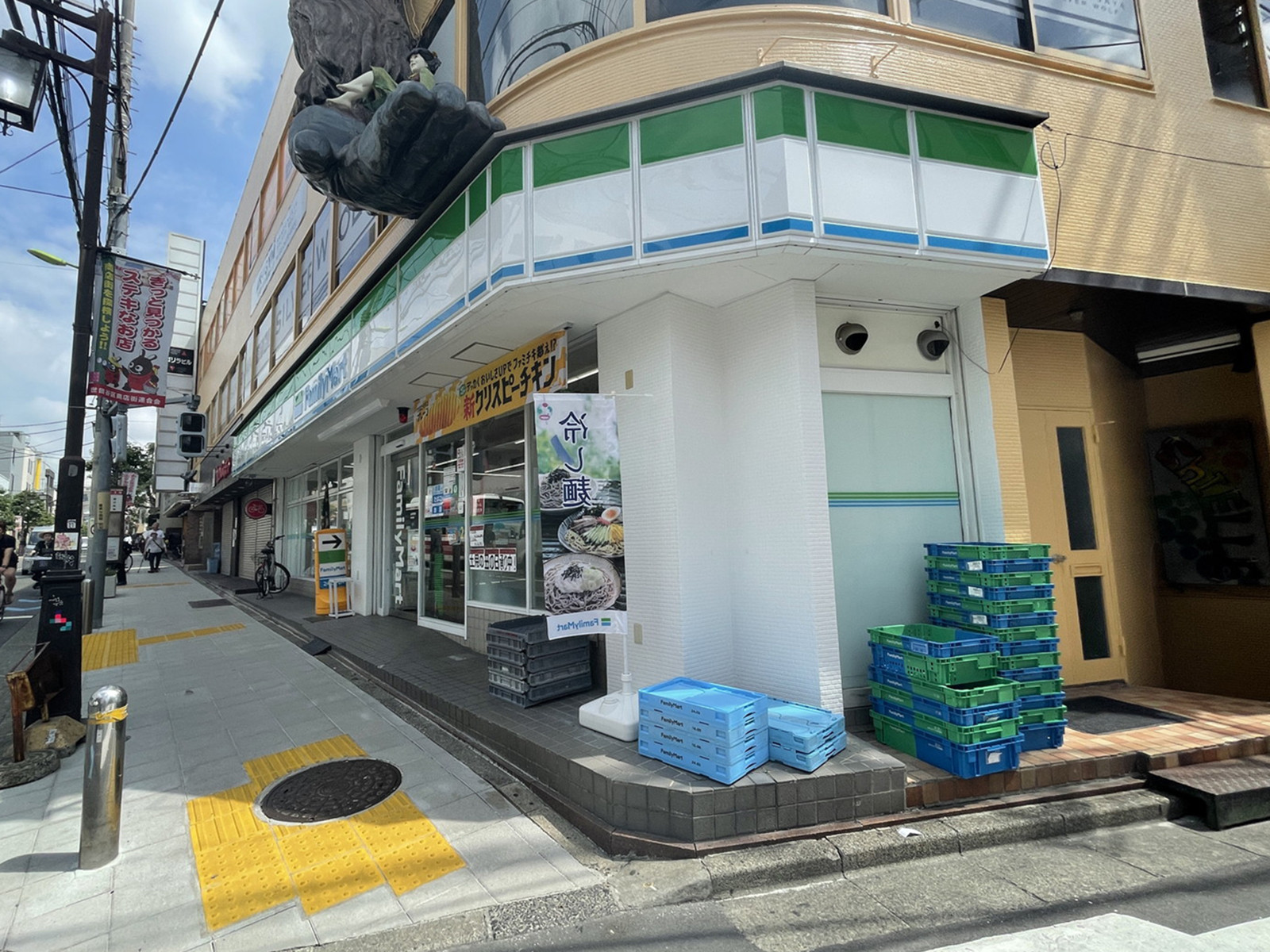 徒歩1分のファミリーマート太子堂3丁目店