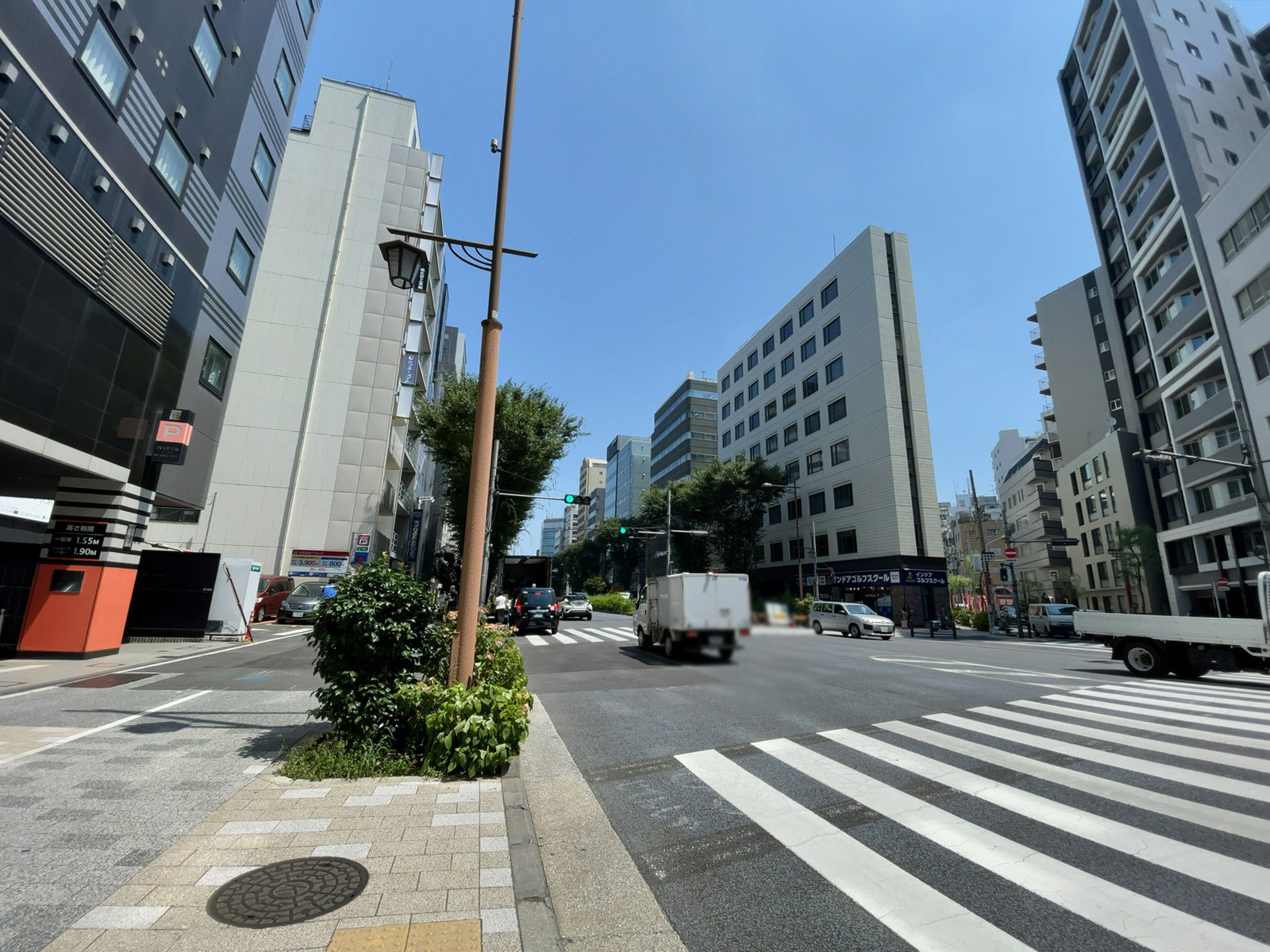 近くの清杉通り