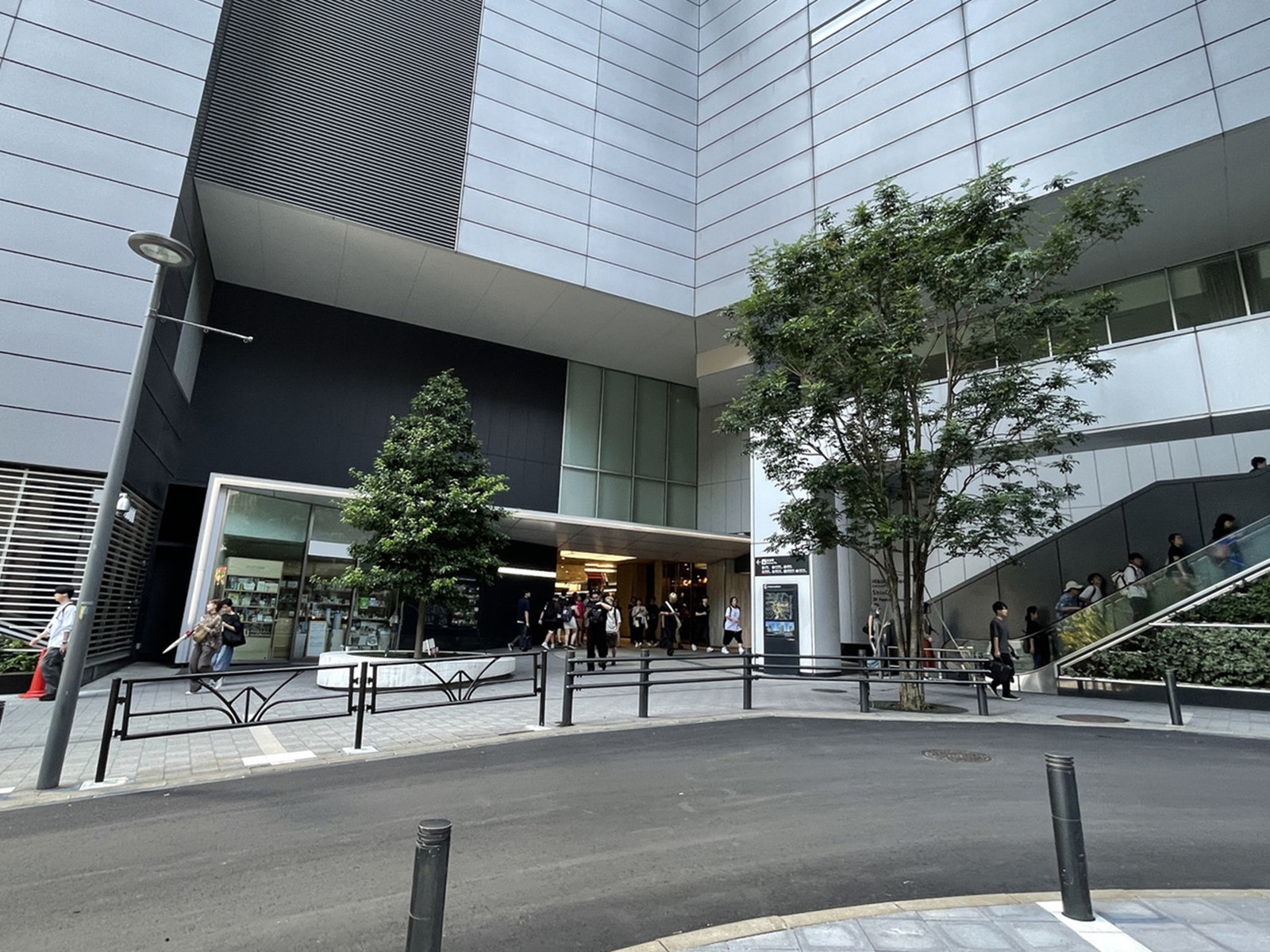 至近の渋谷ヒカリエ