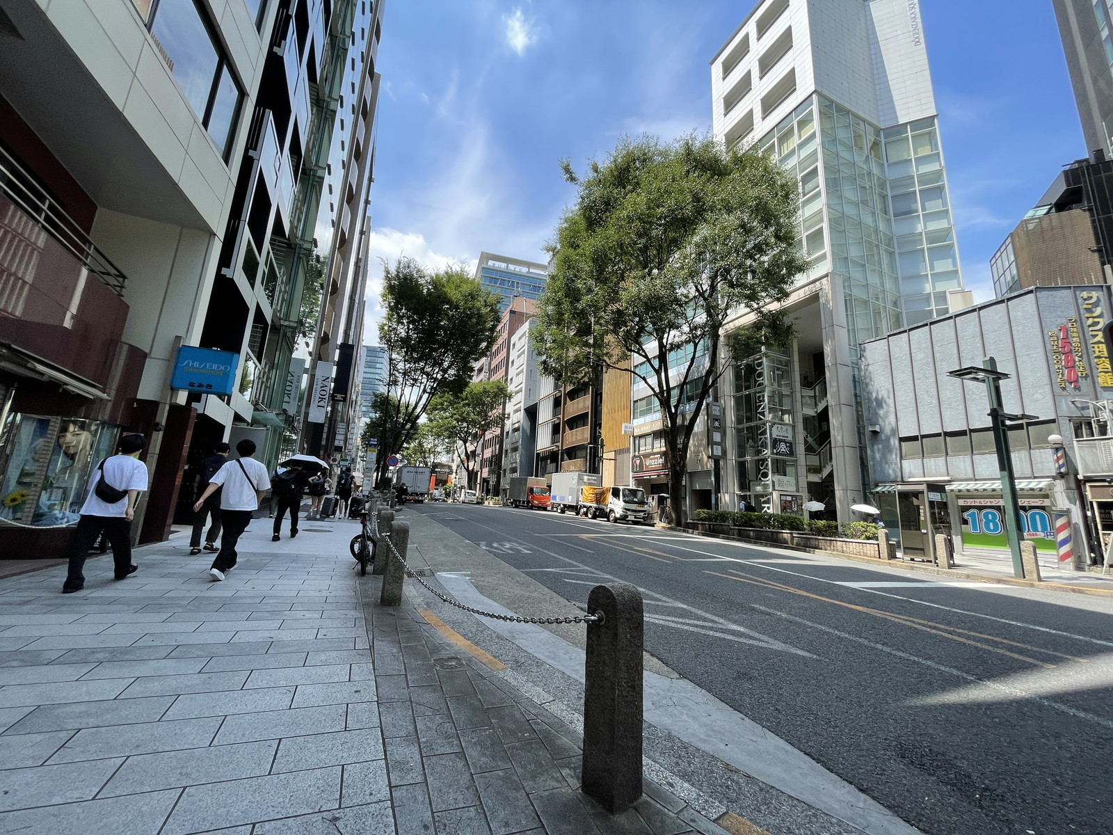 COERU渋谷道玄坂前面の通り