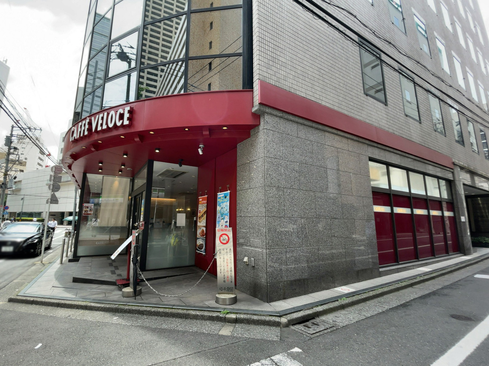 徒歩2分のカフェ・ベローチェ 東池袋店