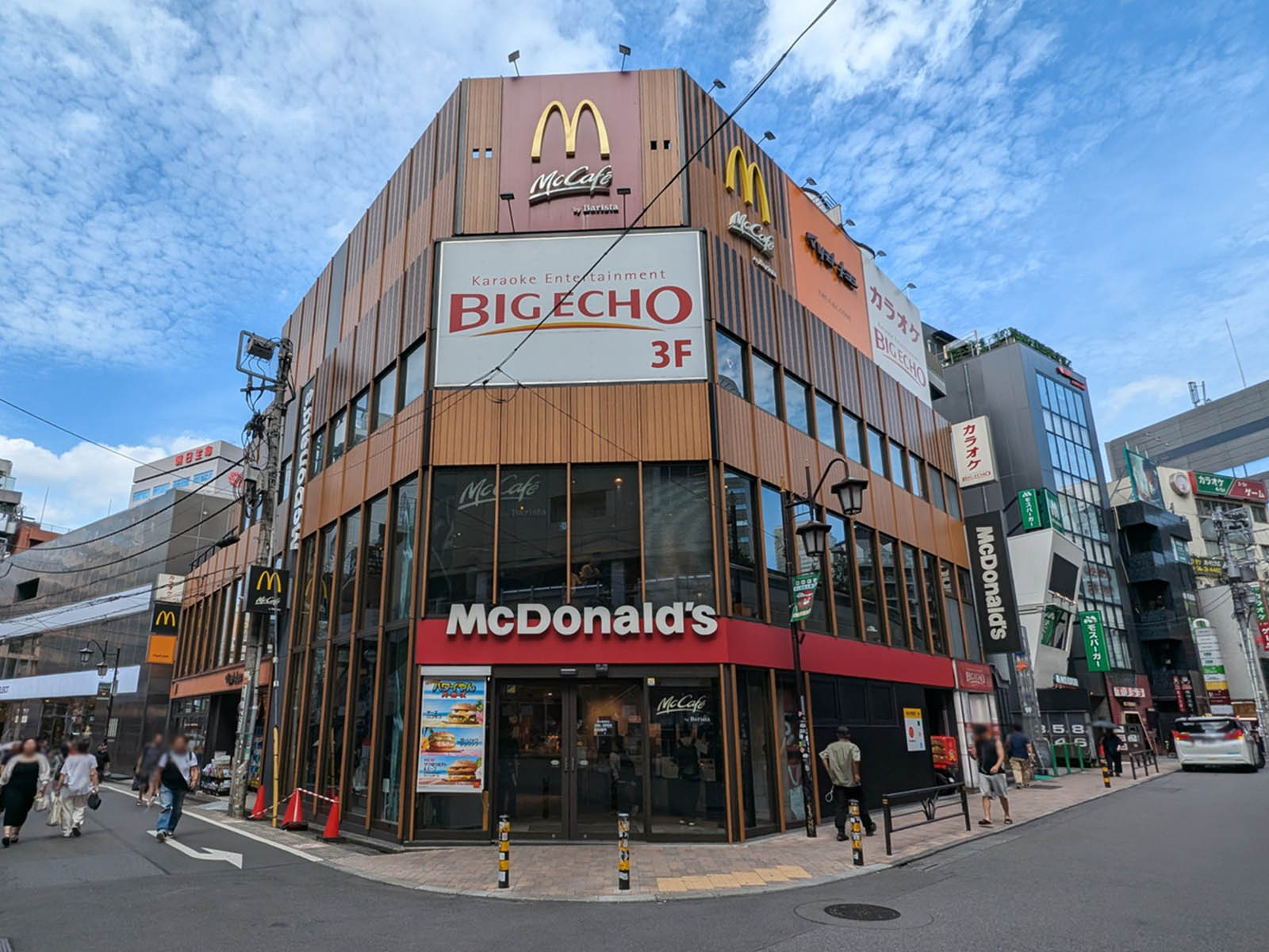 徒歩2分のマクドナルド恵比寿駅前店