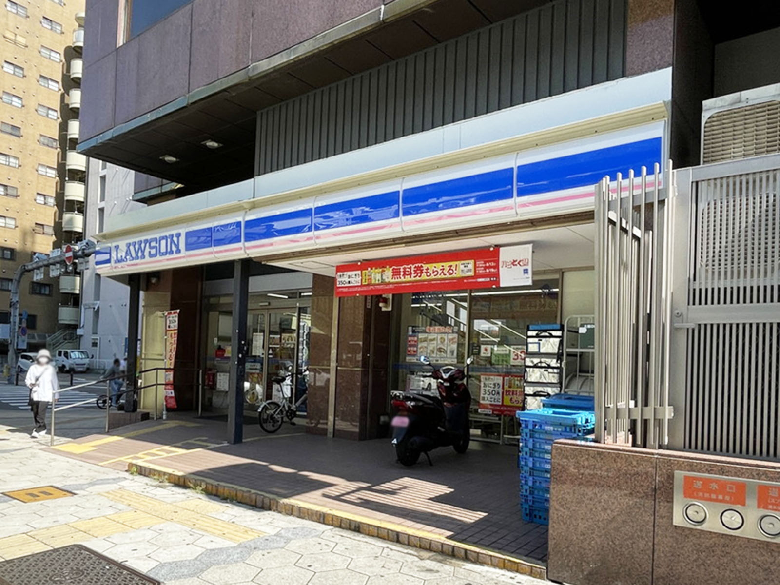 付近のローソン 千日前通高津店