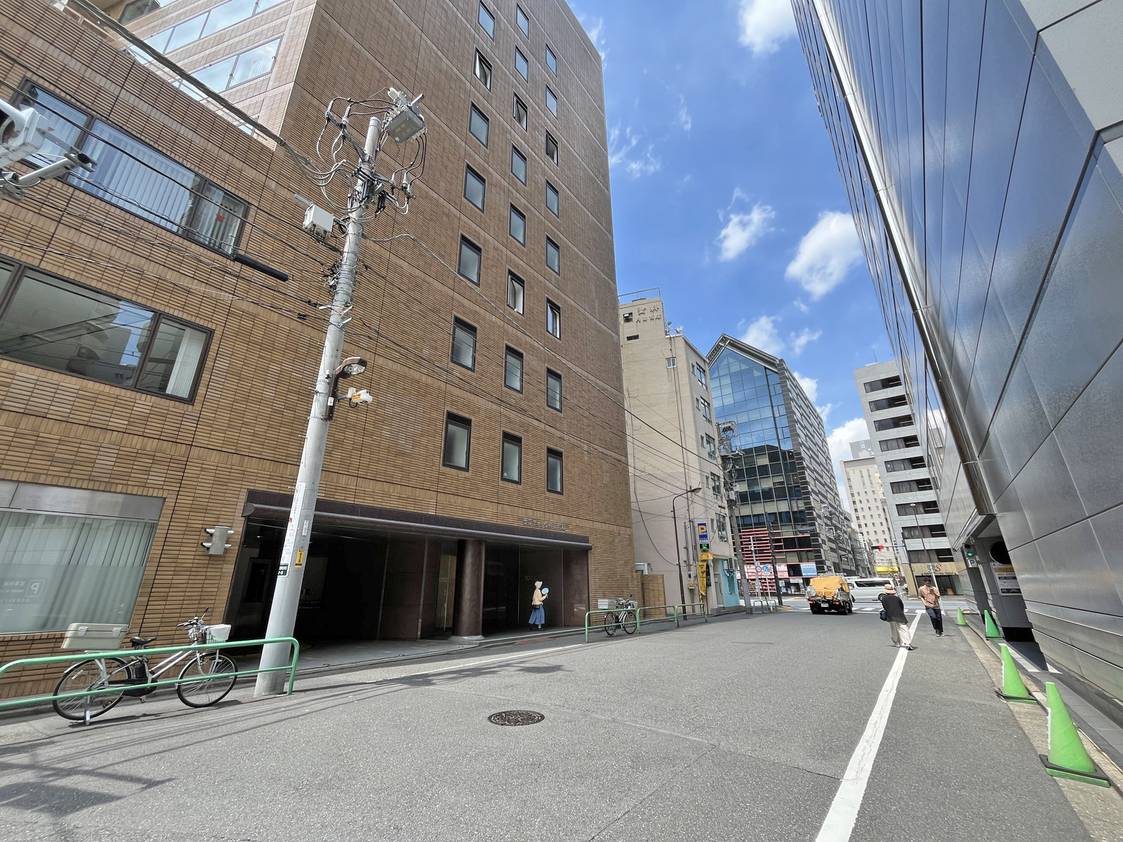 神田MSビル前面通り