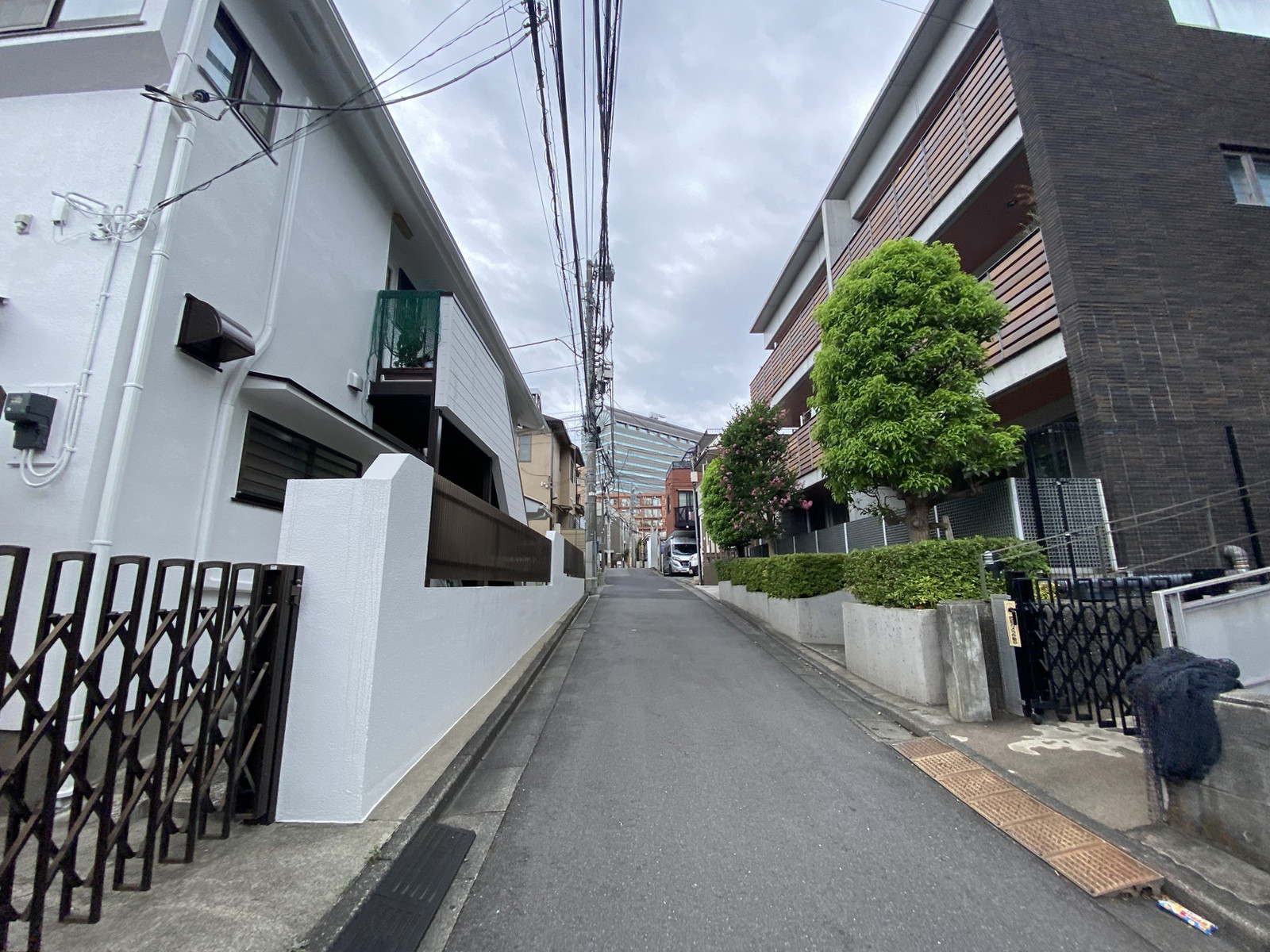 Y's port前面の通り