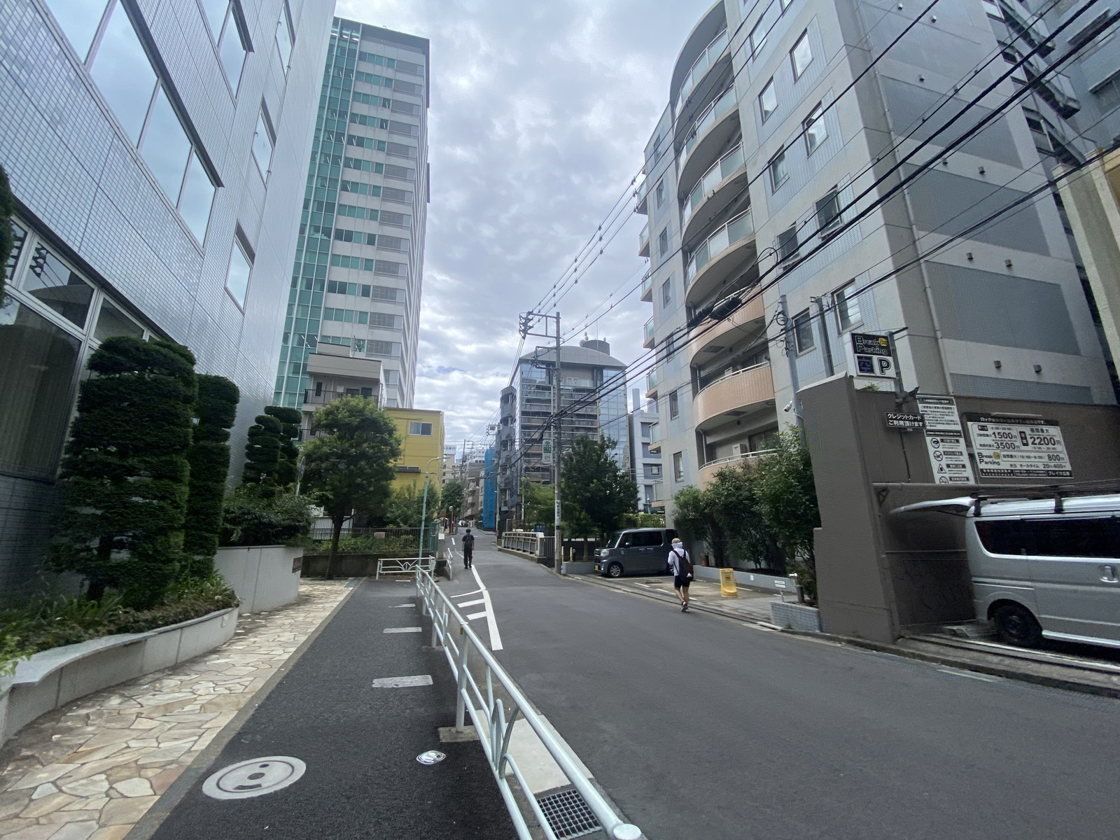 Style&Decoビル前面の通り