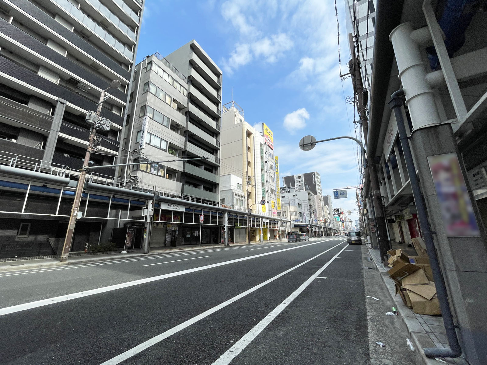 ForYou日本橋ビル前面の通り