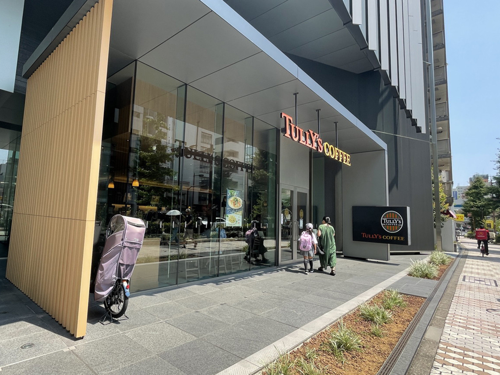 徒歩1分のタリーズコーヒー目黒東口店