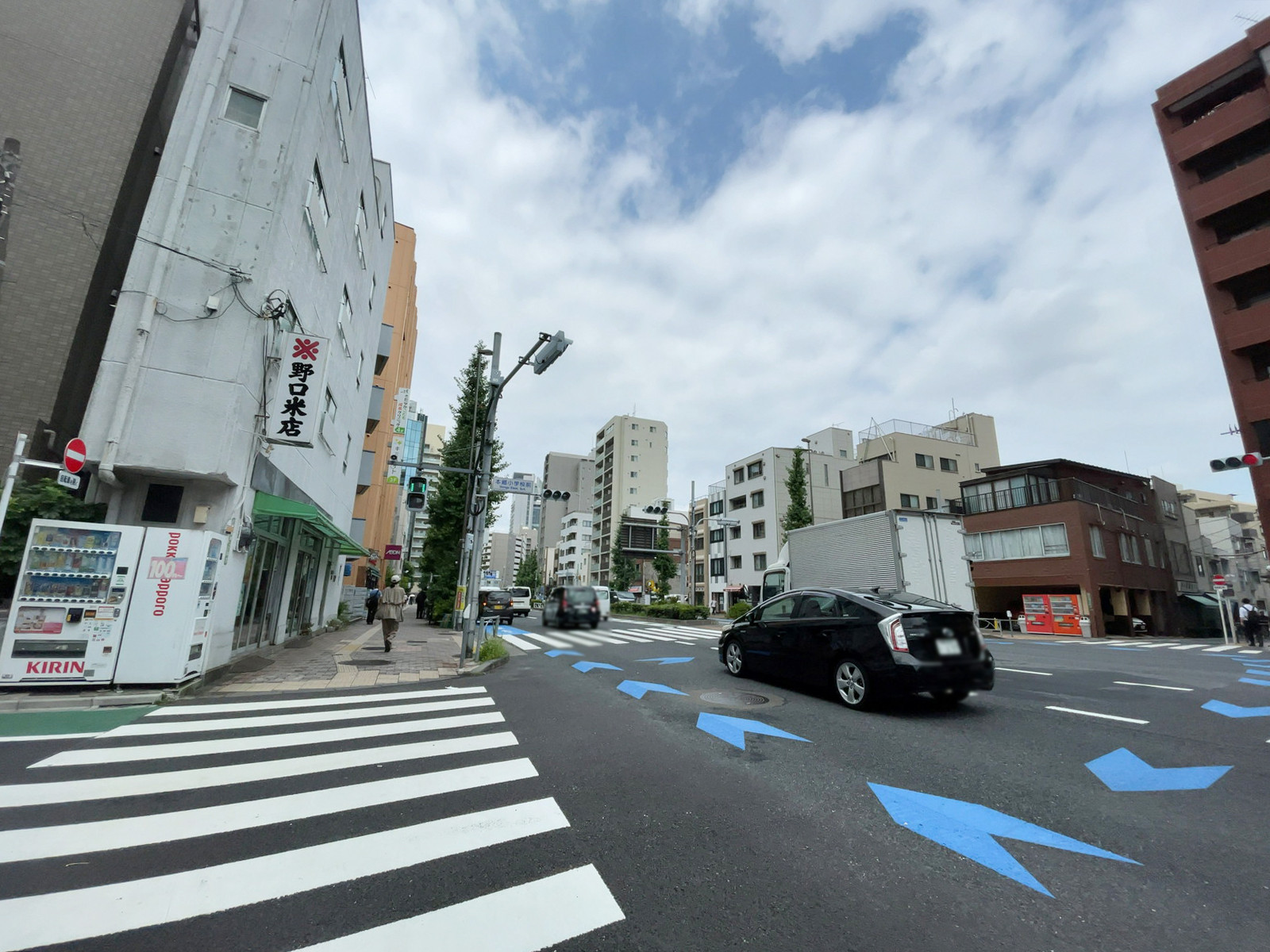 近くの春日通り