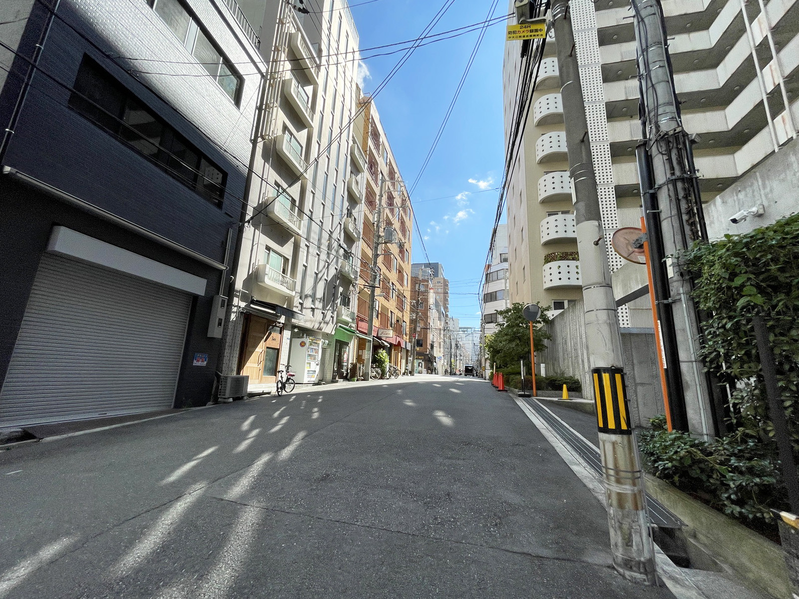 中央区徳井町2丁目ビル前面の通り