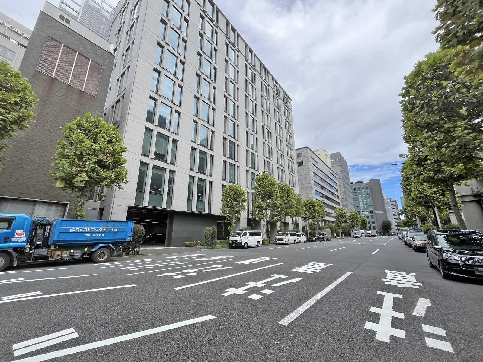 三洋安田ビル前面通り