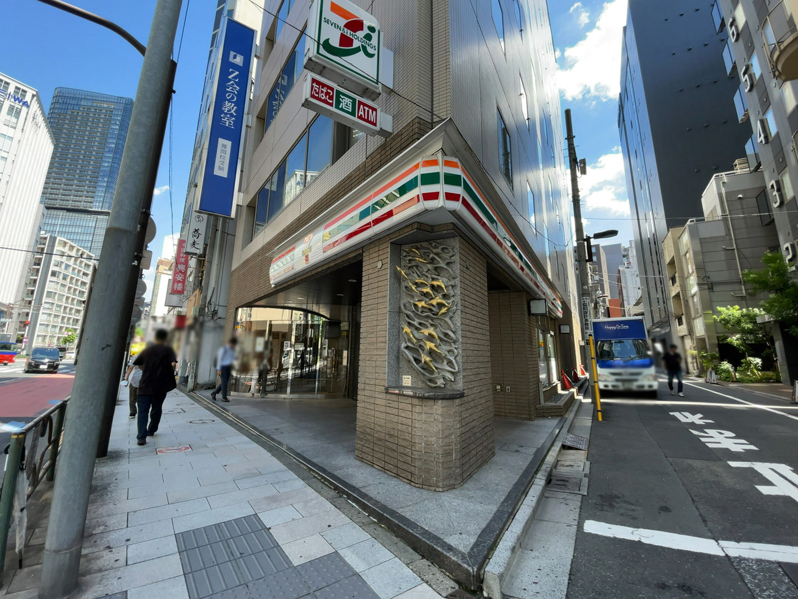 徒歩2分のセブンイレブン 神田須田町1丁目店