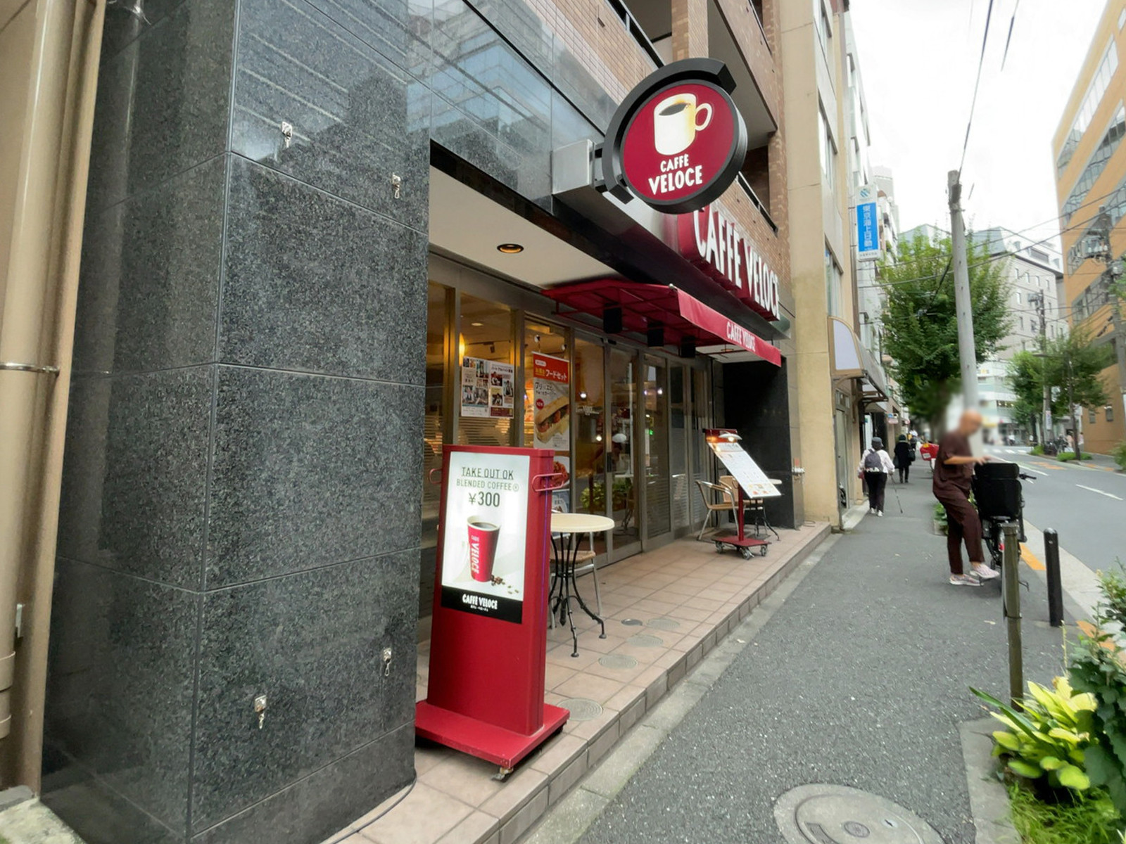 徒歩2分のカフェ・ベローチェ 一番町店