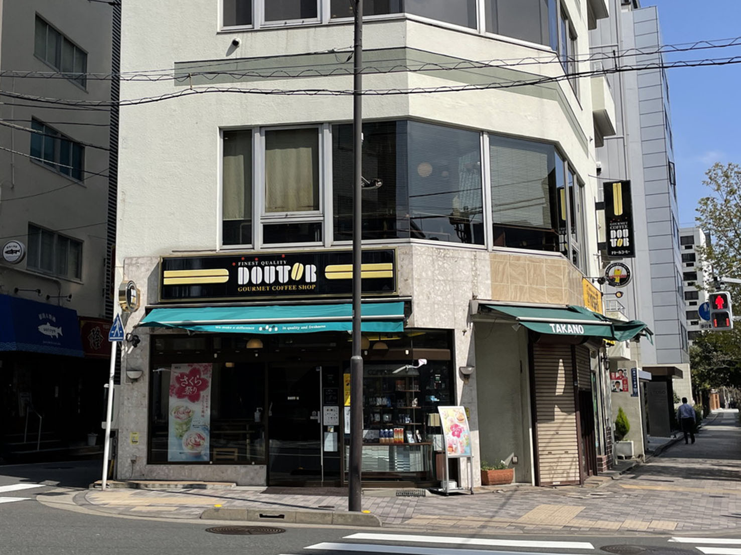並びのドトールコーヒーショップ新川1丁目店