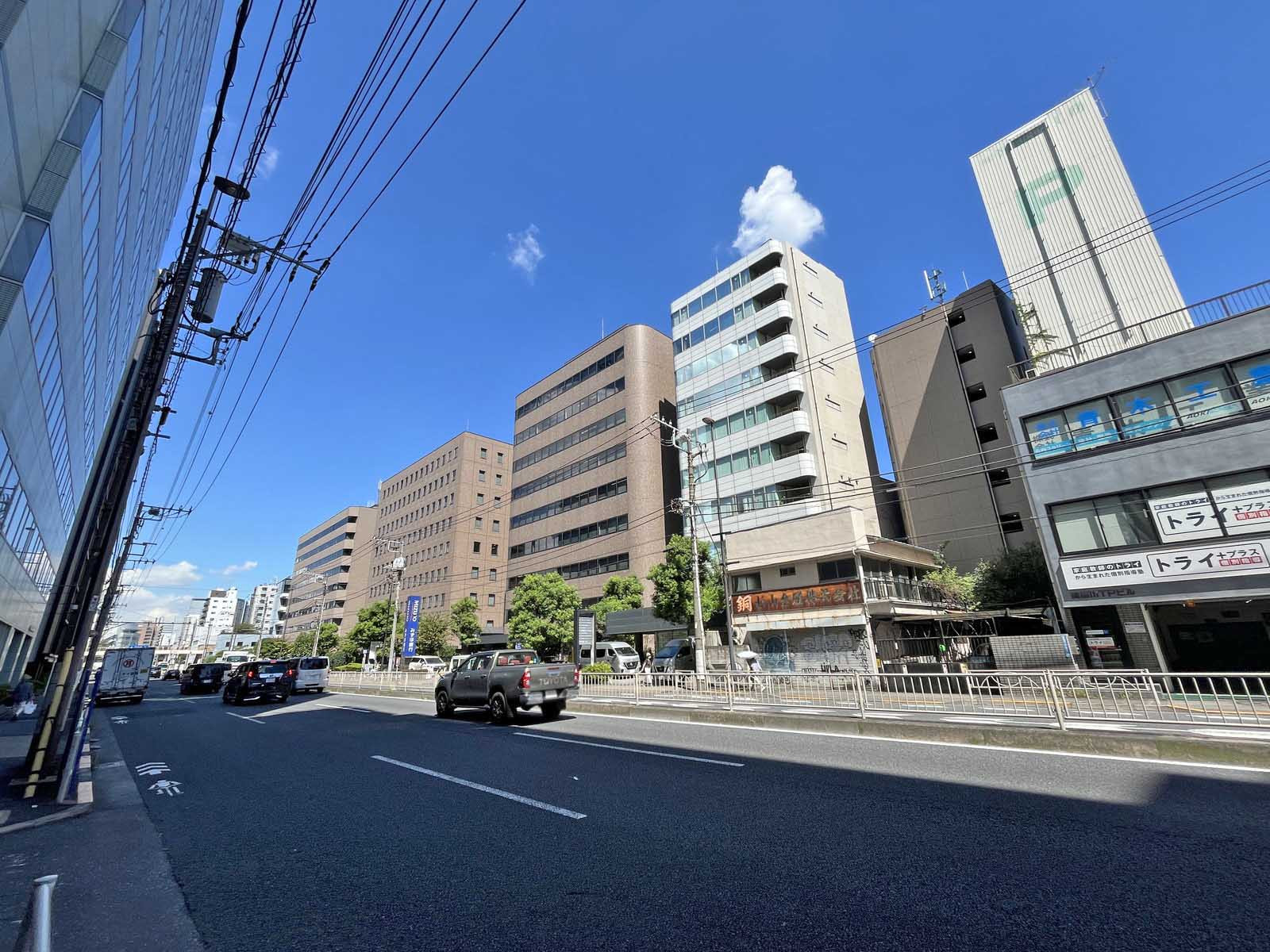 アサミビル前面の第一京浜