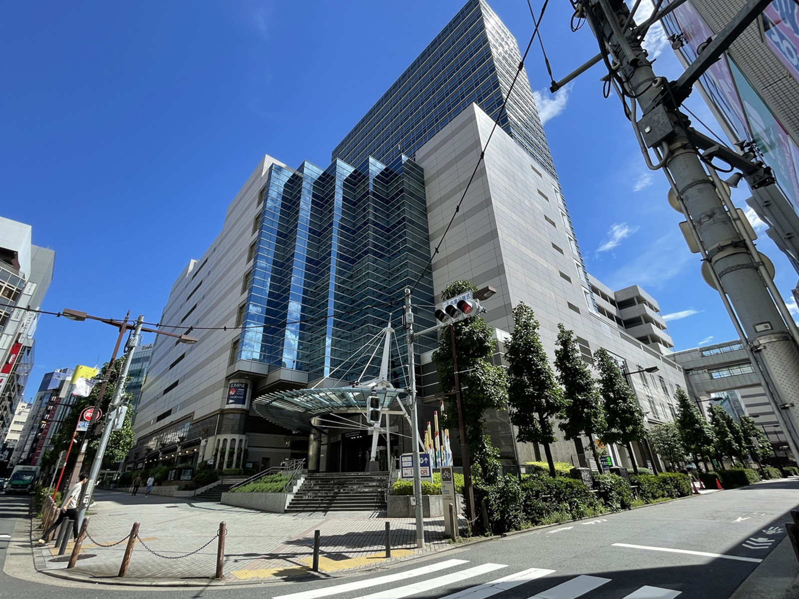 至近のルミネ池袋