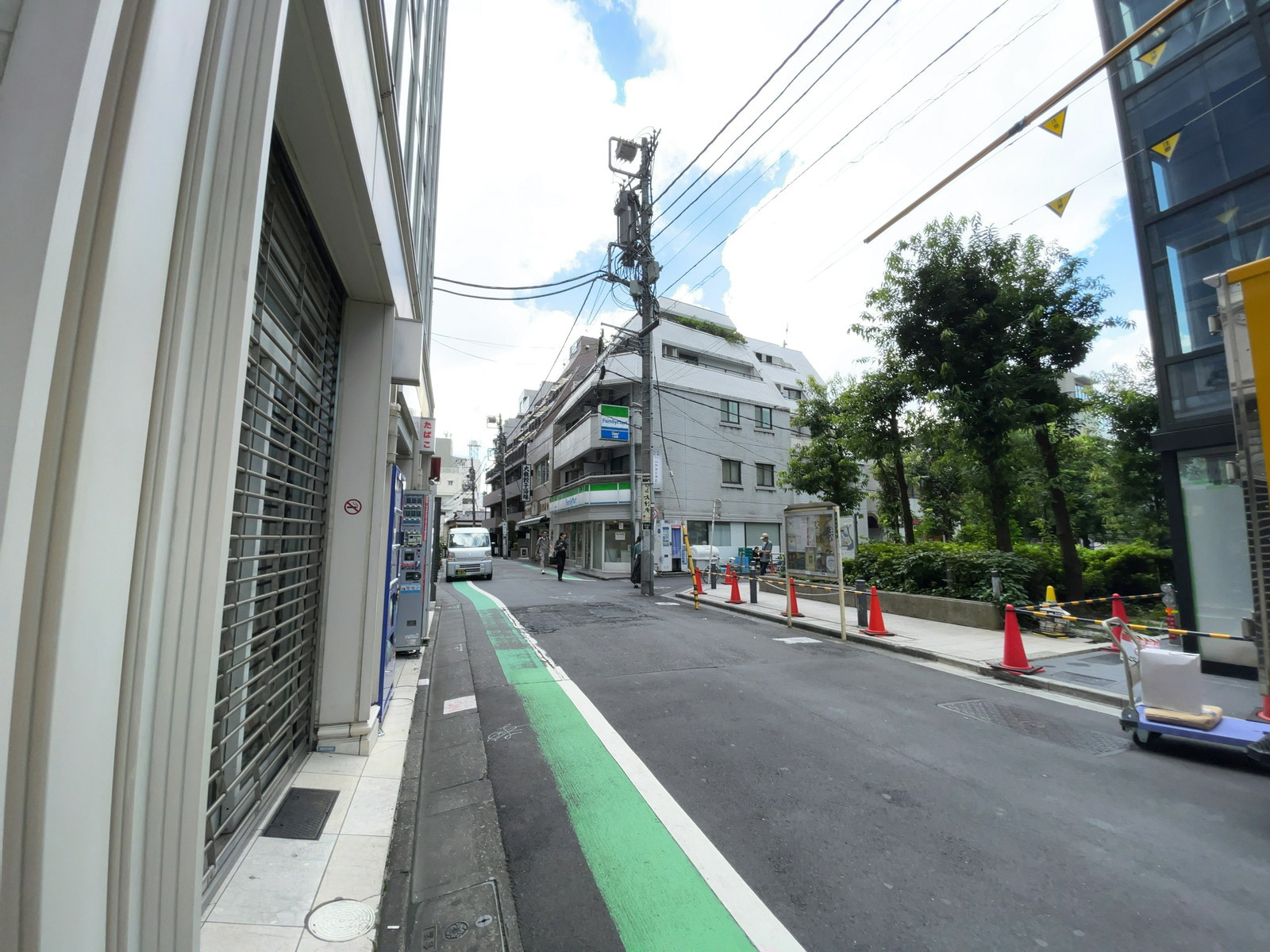 道玄坂スクエア前面の通り