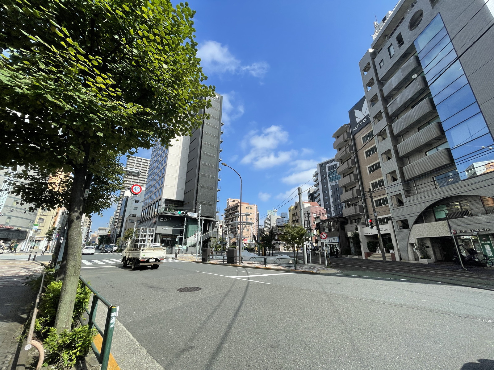 富士建LKビル前面の通り