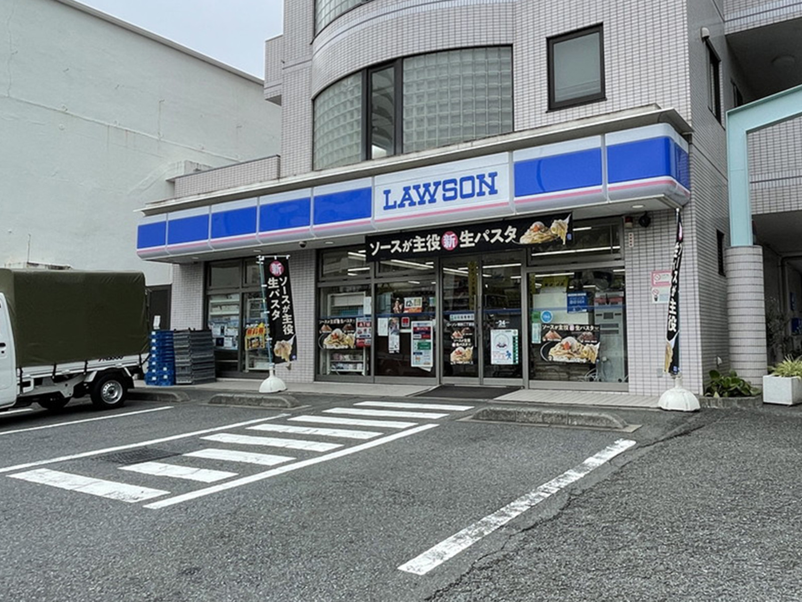 徒歩1分のローソン 南砂2丁目店