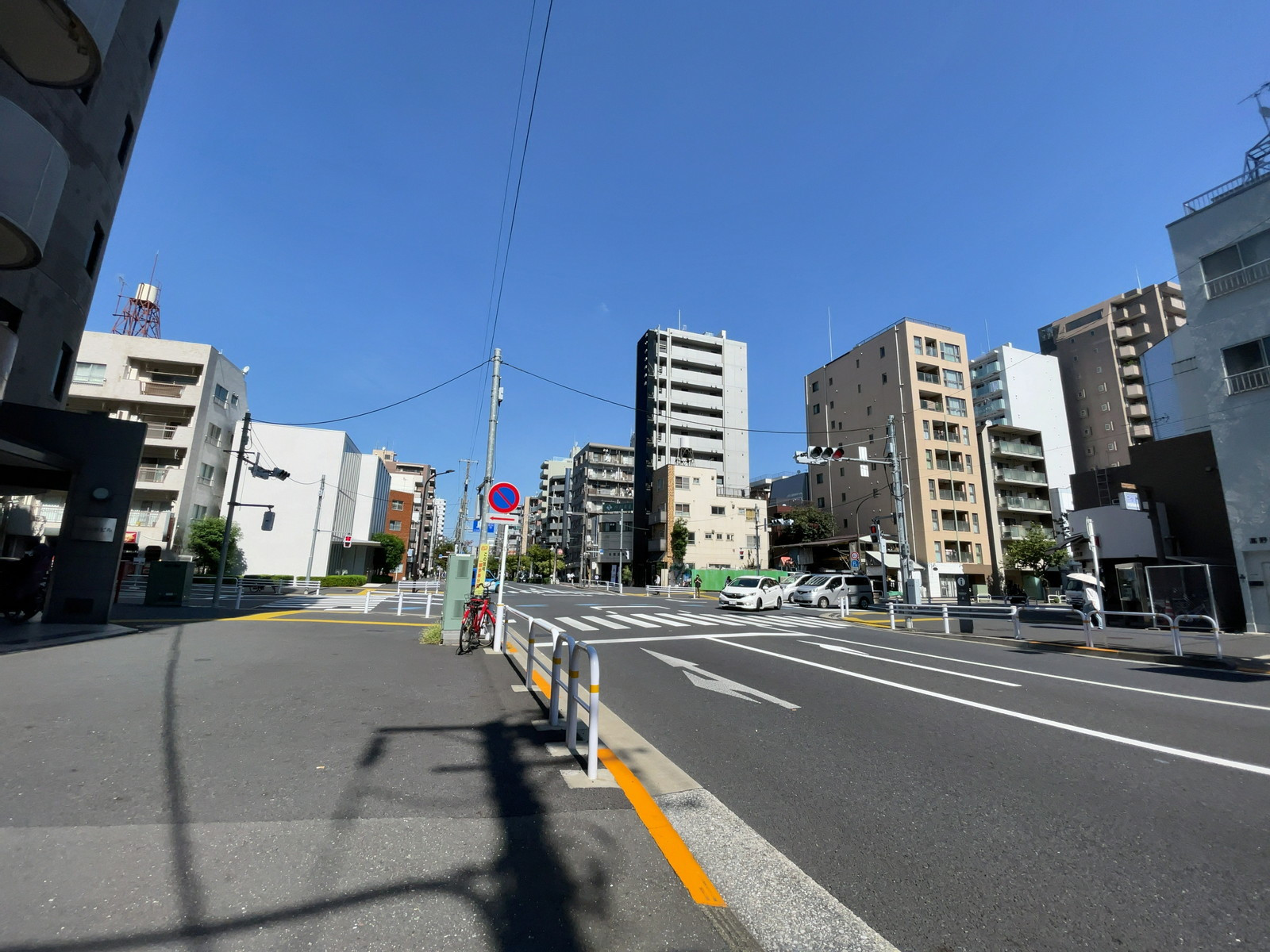 アズ大森ビル前面の通り