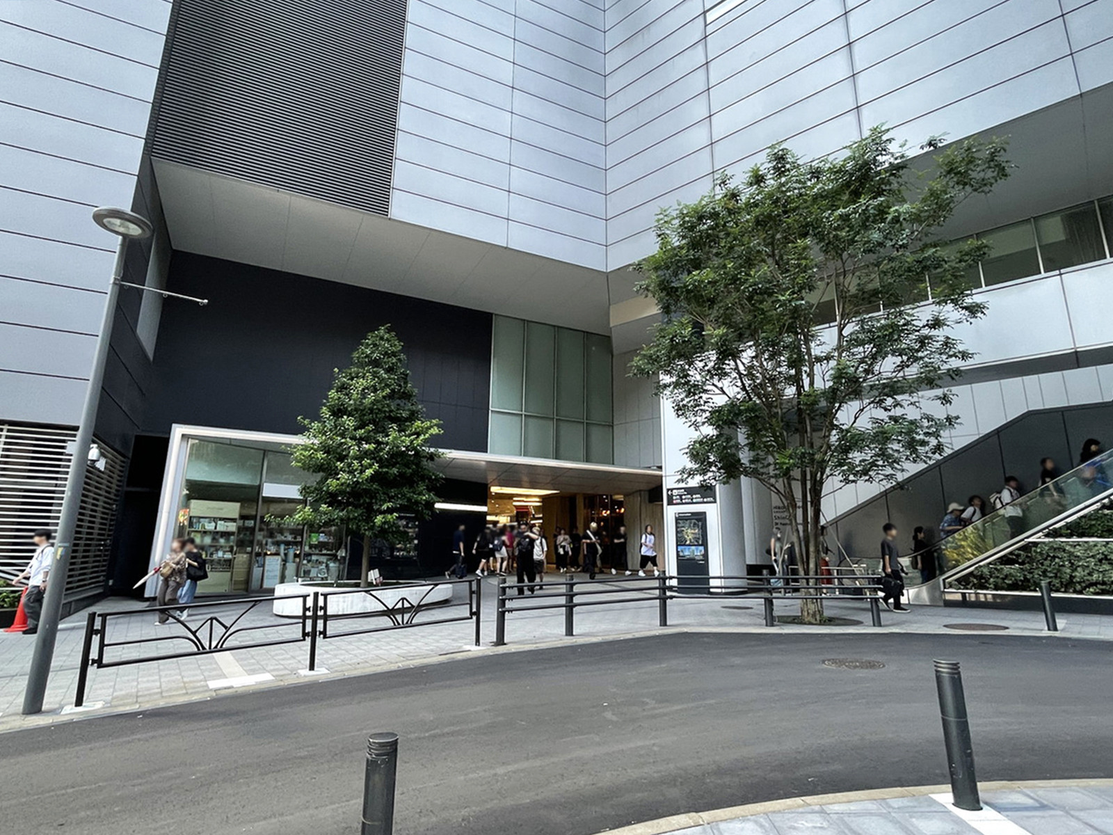至近の渋谷ヒカリエ