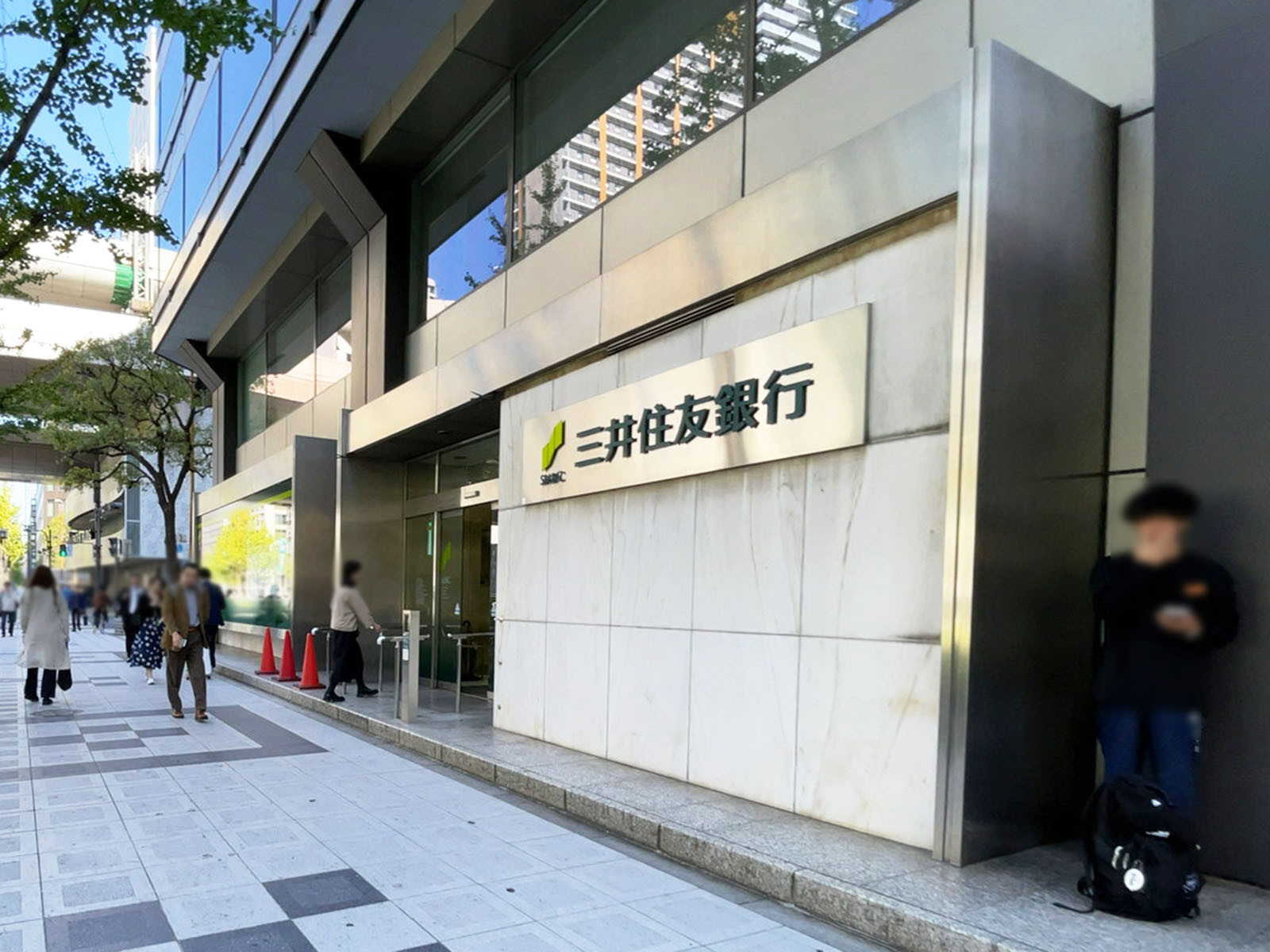 至近の三井住友銀行 船場支店