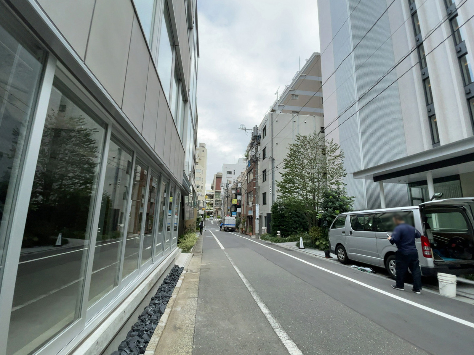 COERU渋谷イースト前面の通り