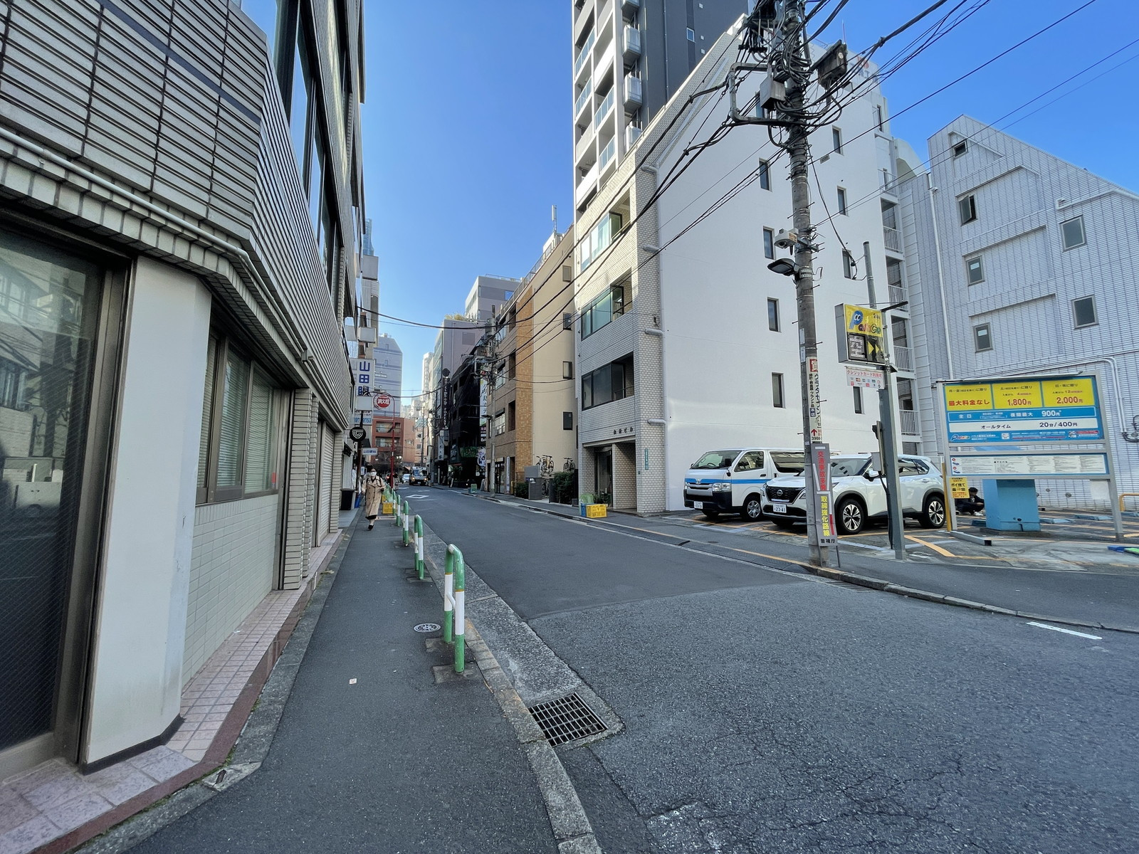合田ビル前面の通り