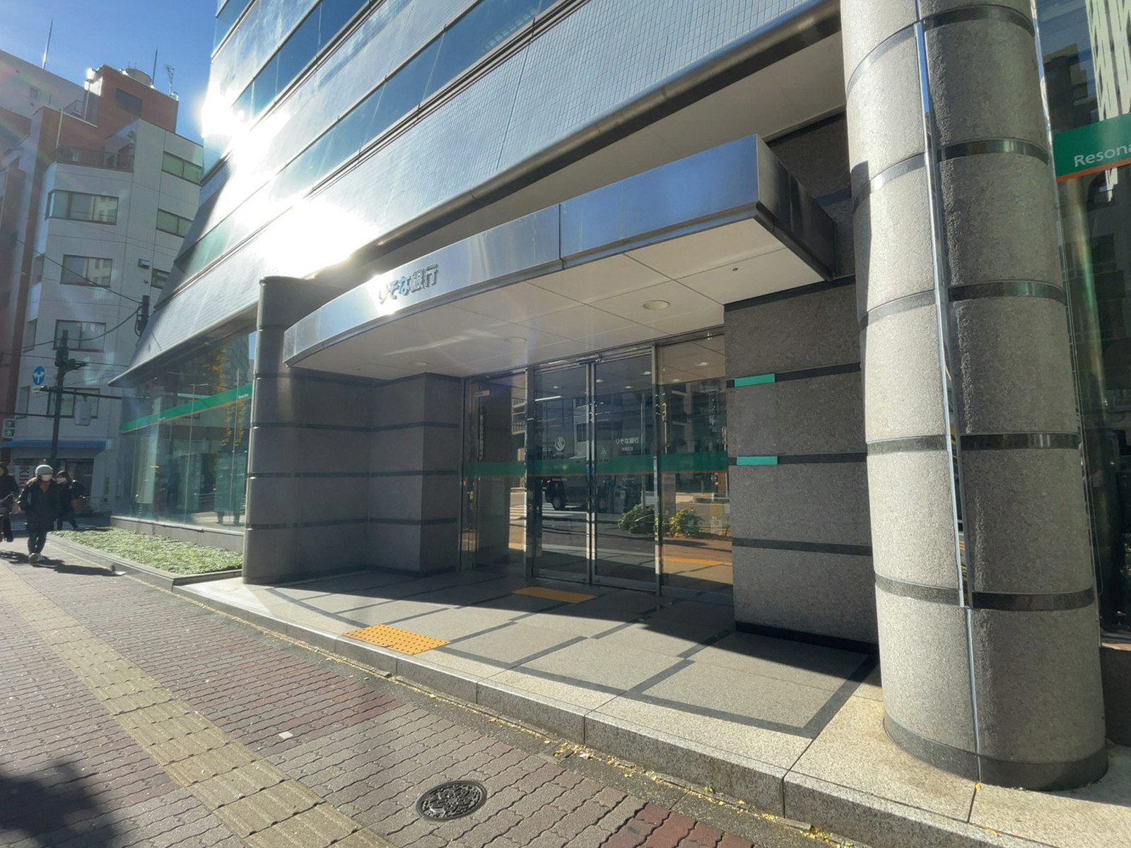 付近のりそな銀行 本郷支店