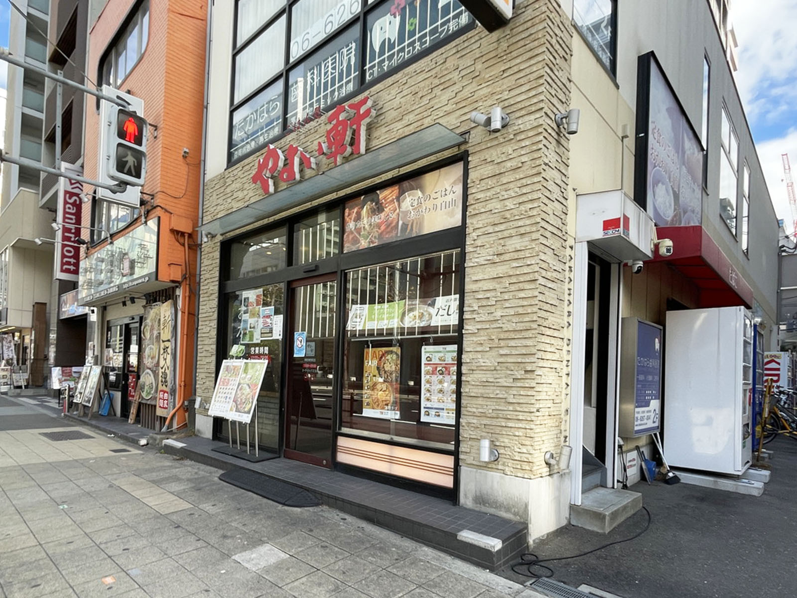 徒歩2分のやよい軒 堺筋博労町店