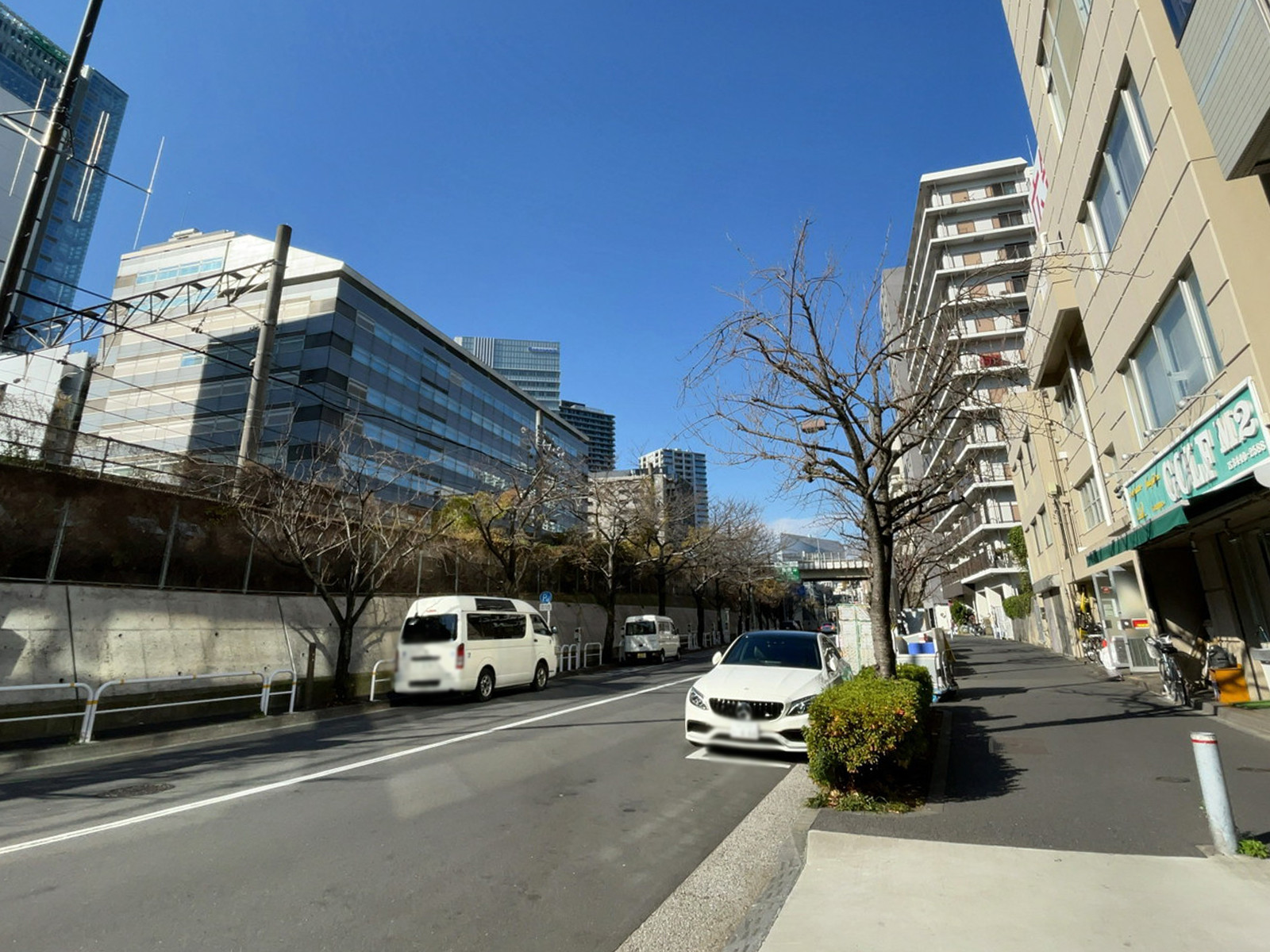 オフィスサークルN五反田前面の通り