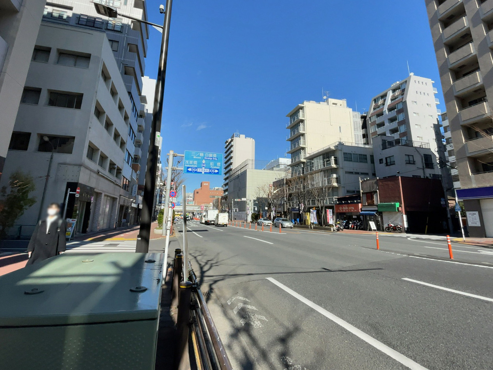 亀戸センタービル前面の通り