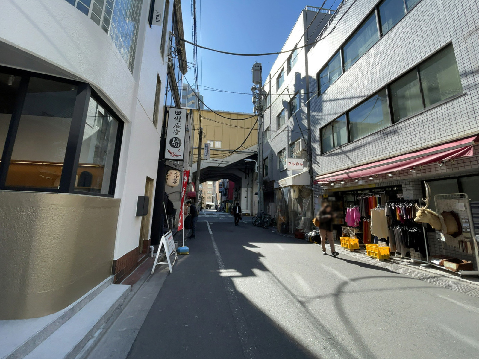 gran+ASAKUSABASHI-2前面の通り