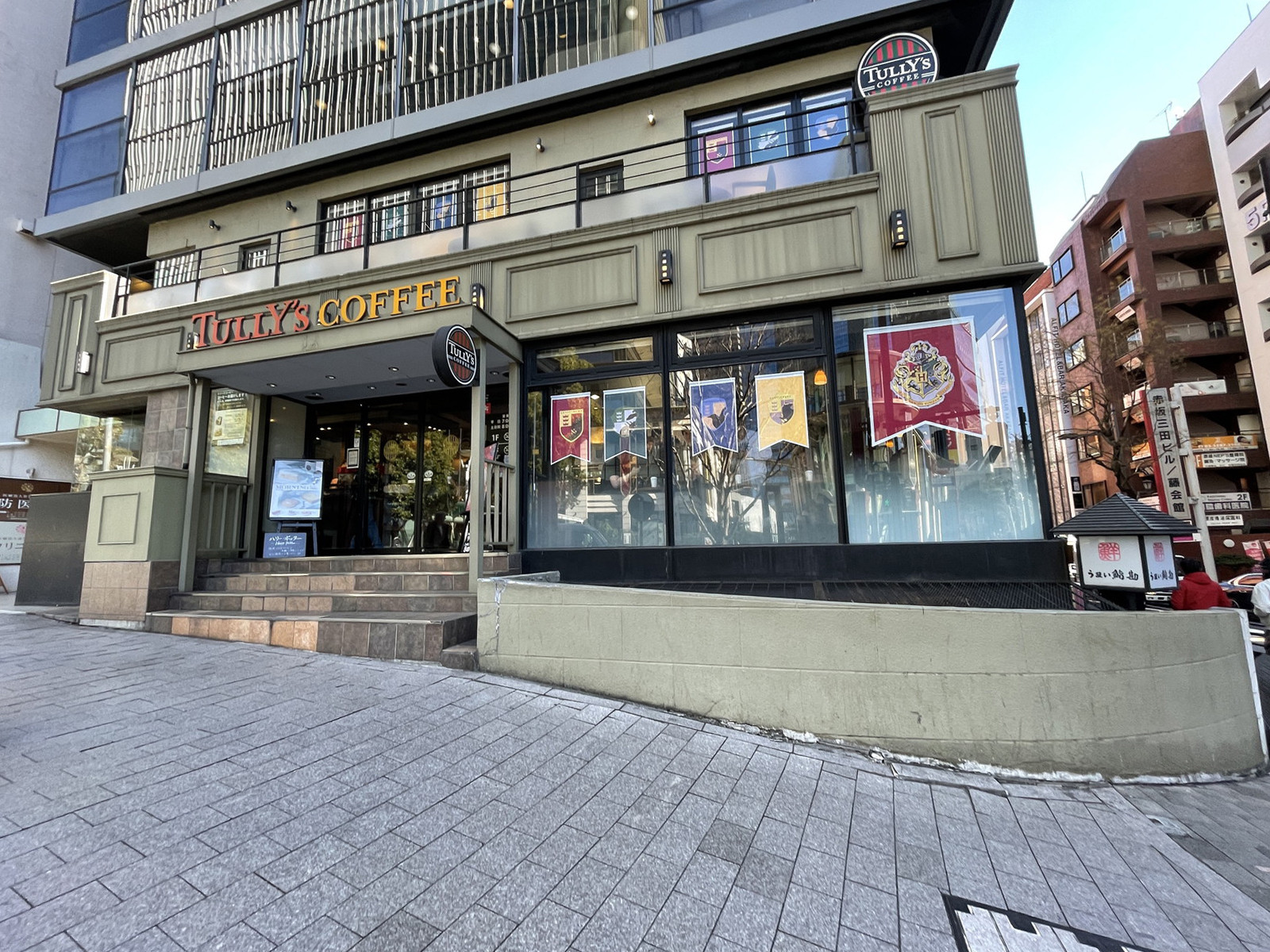 徒歩2分のタリーズコーヒー赤坂店