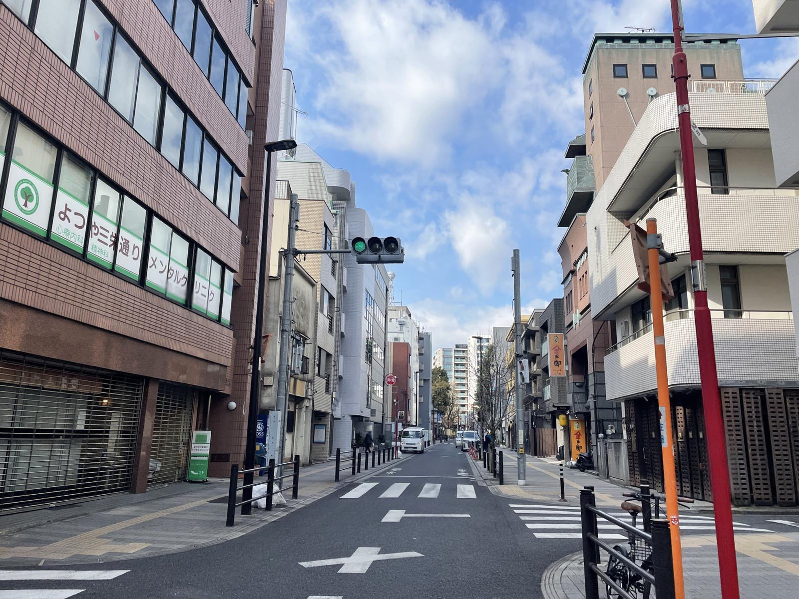 周辺は落ち着いた雰囲気