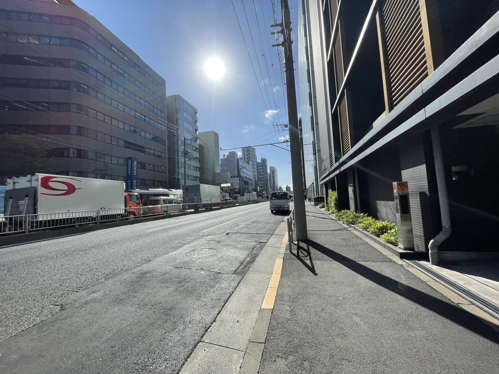 南品川Nビル前面の通り