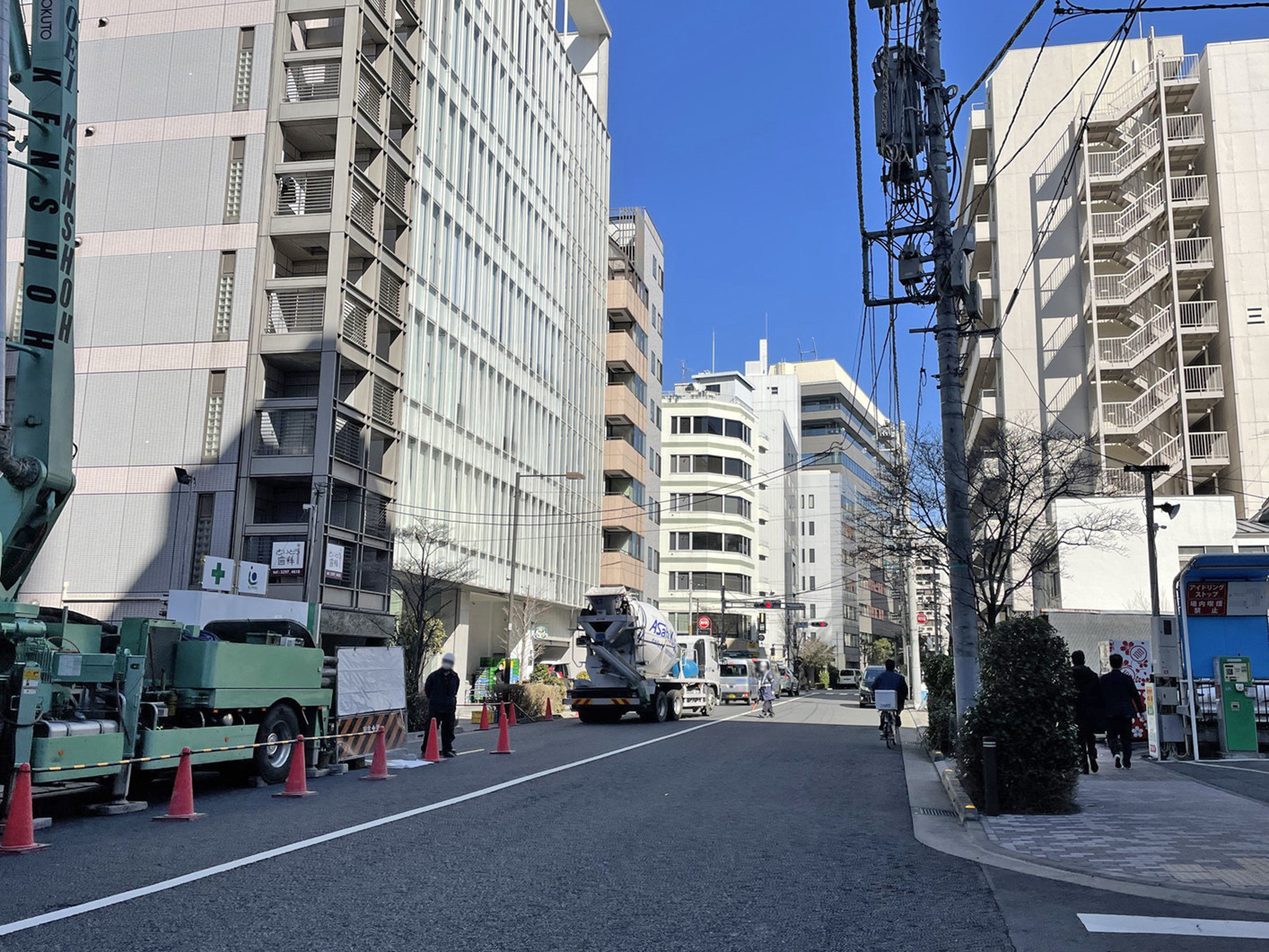 セルコンスクエア前面の通り