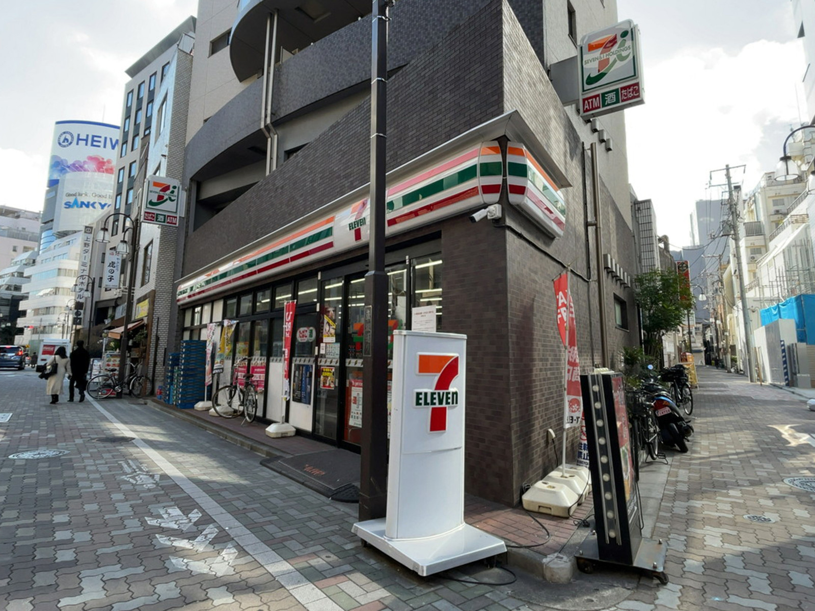 徒歩2分のセブン-イレブン 東上野2丁目車坂通り店