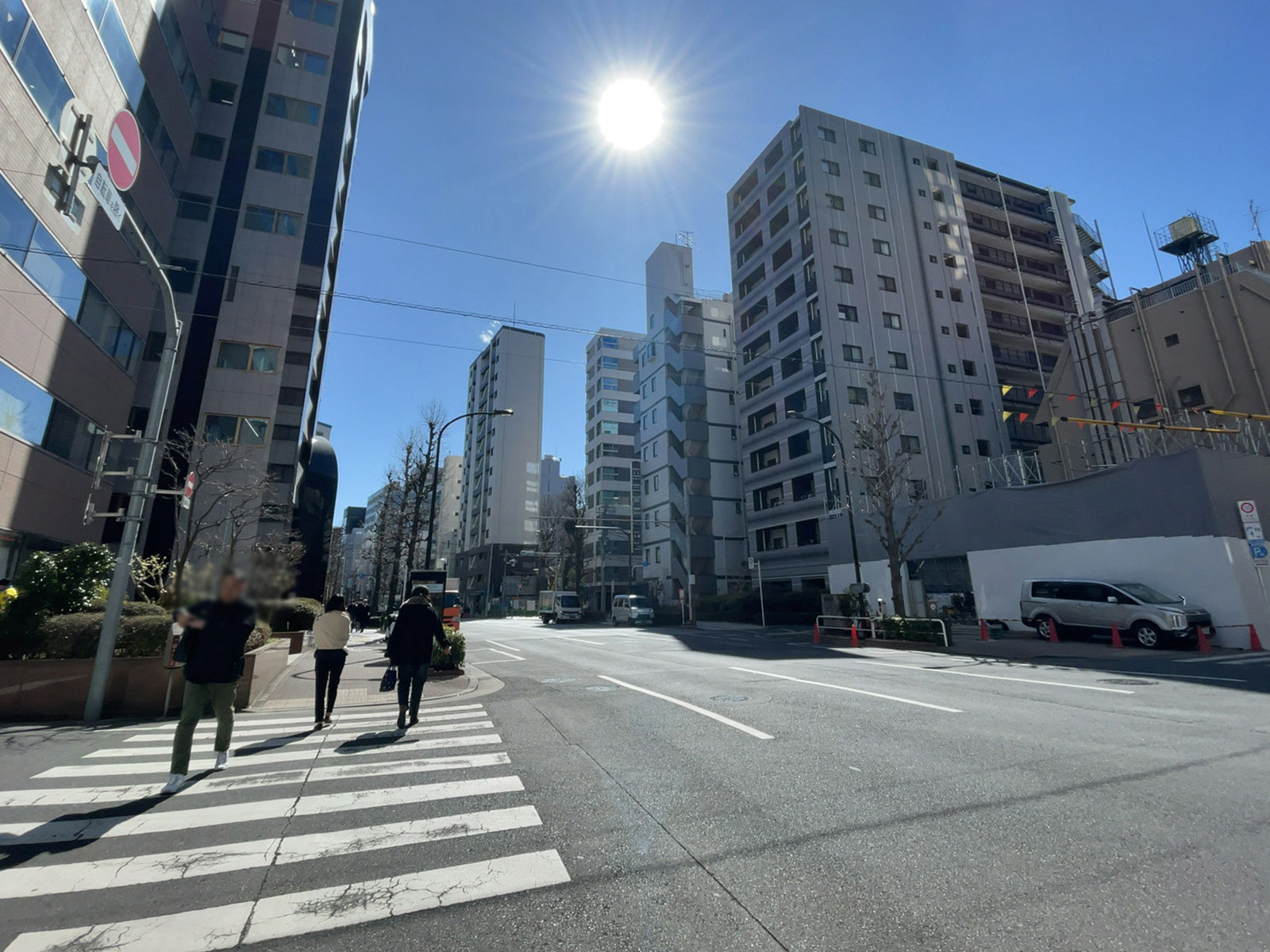 テラサキ第5ビル前面の通り