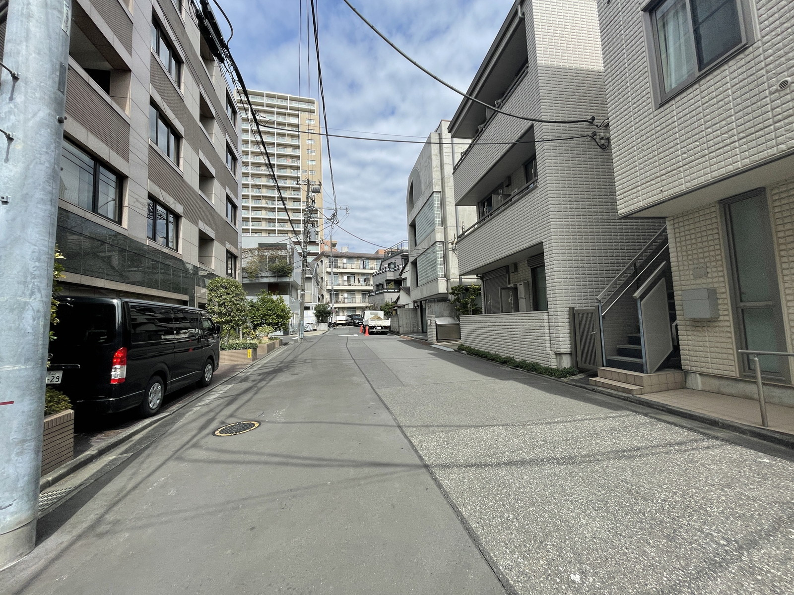 HACO JINGUMAE前面の通り