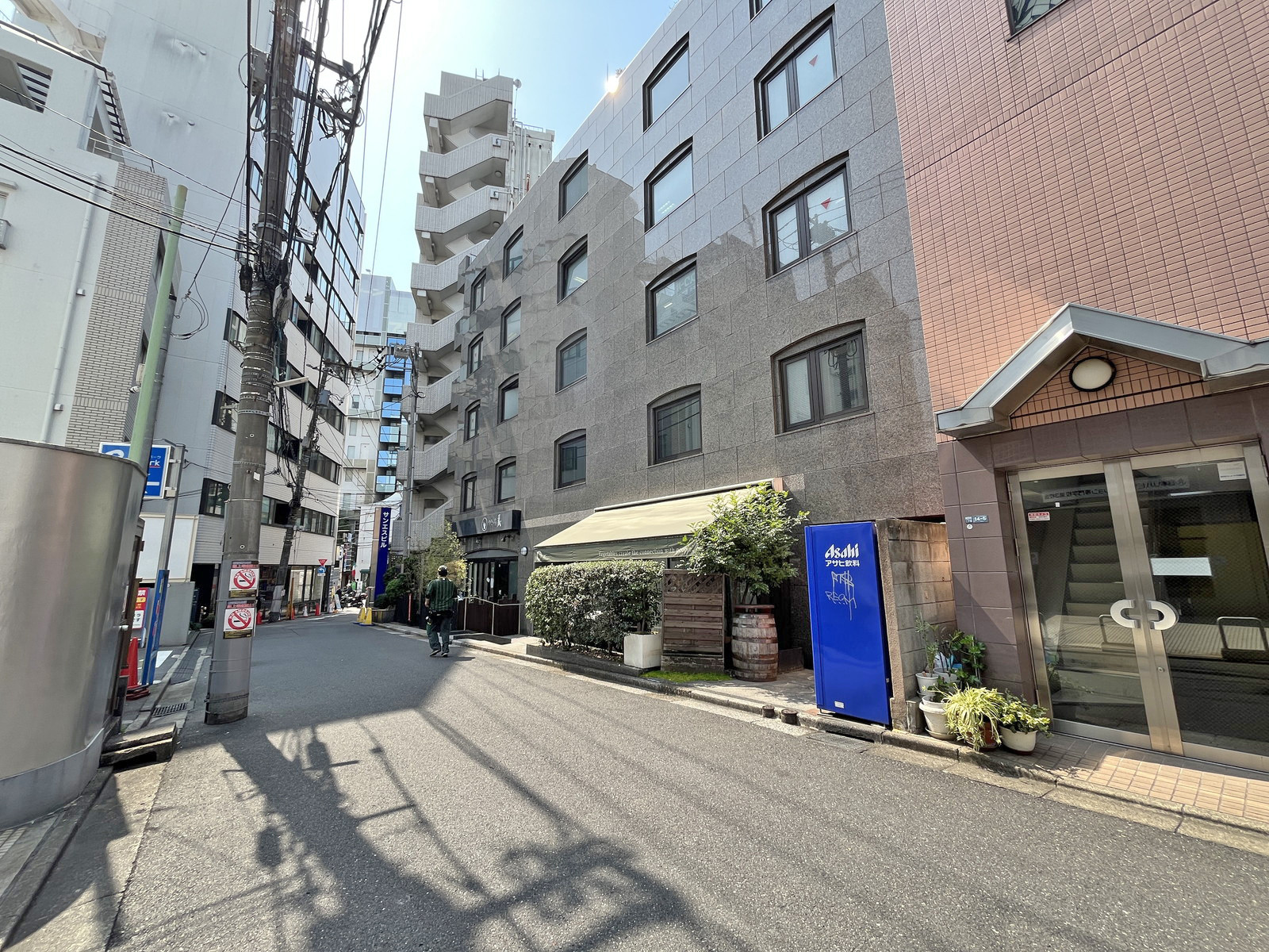 ホンダビル前面通り