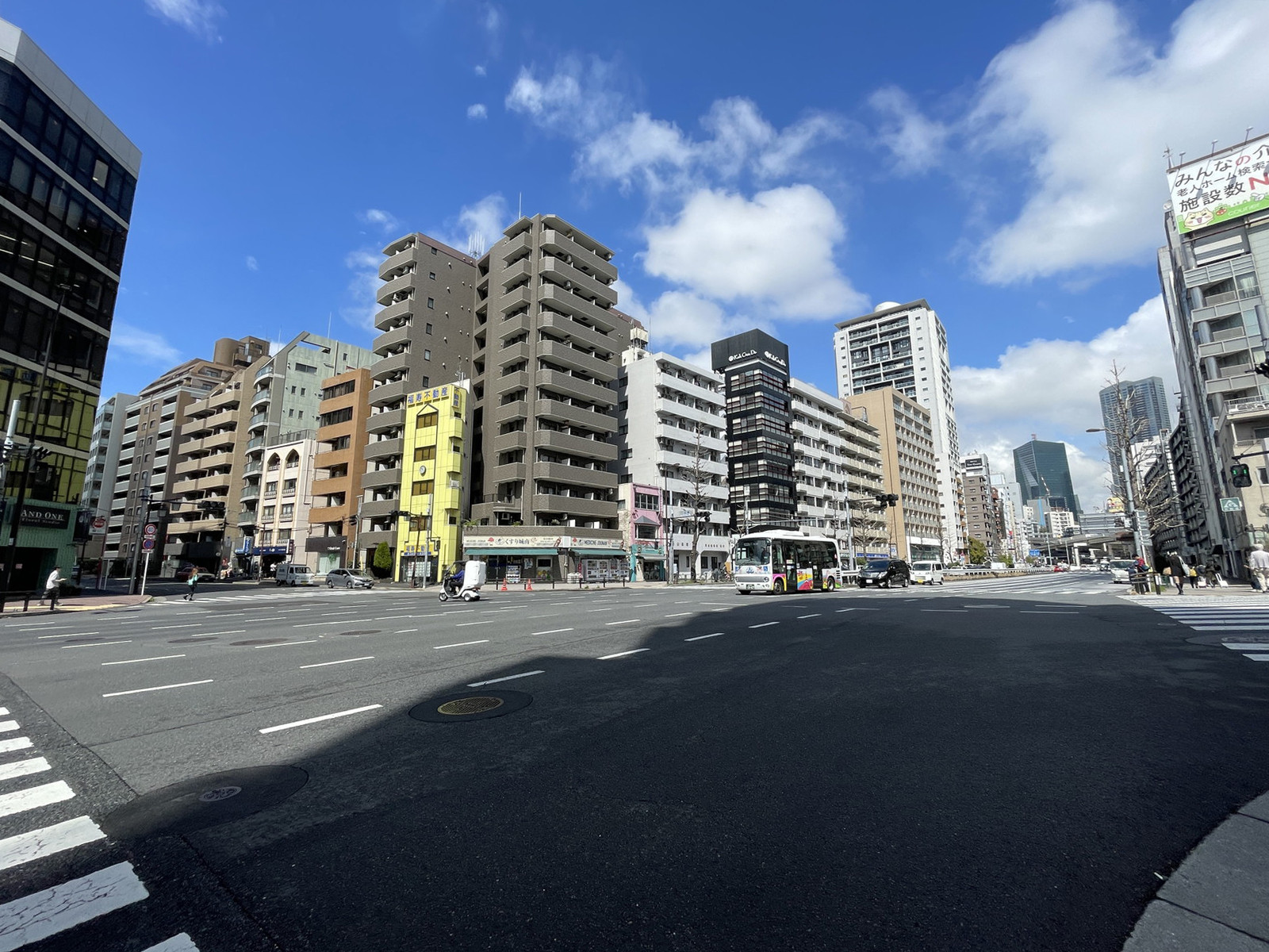 南麻布古川ビル前面の通り