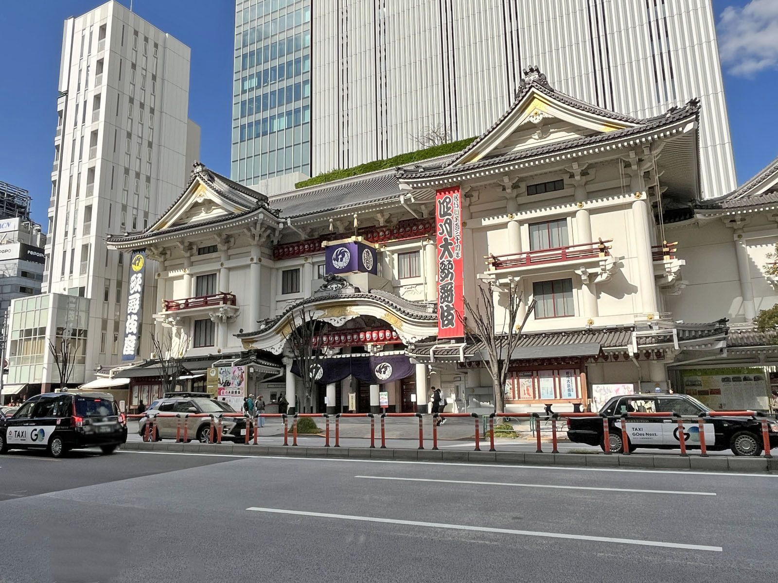 徒歩2分の歌舞伎座