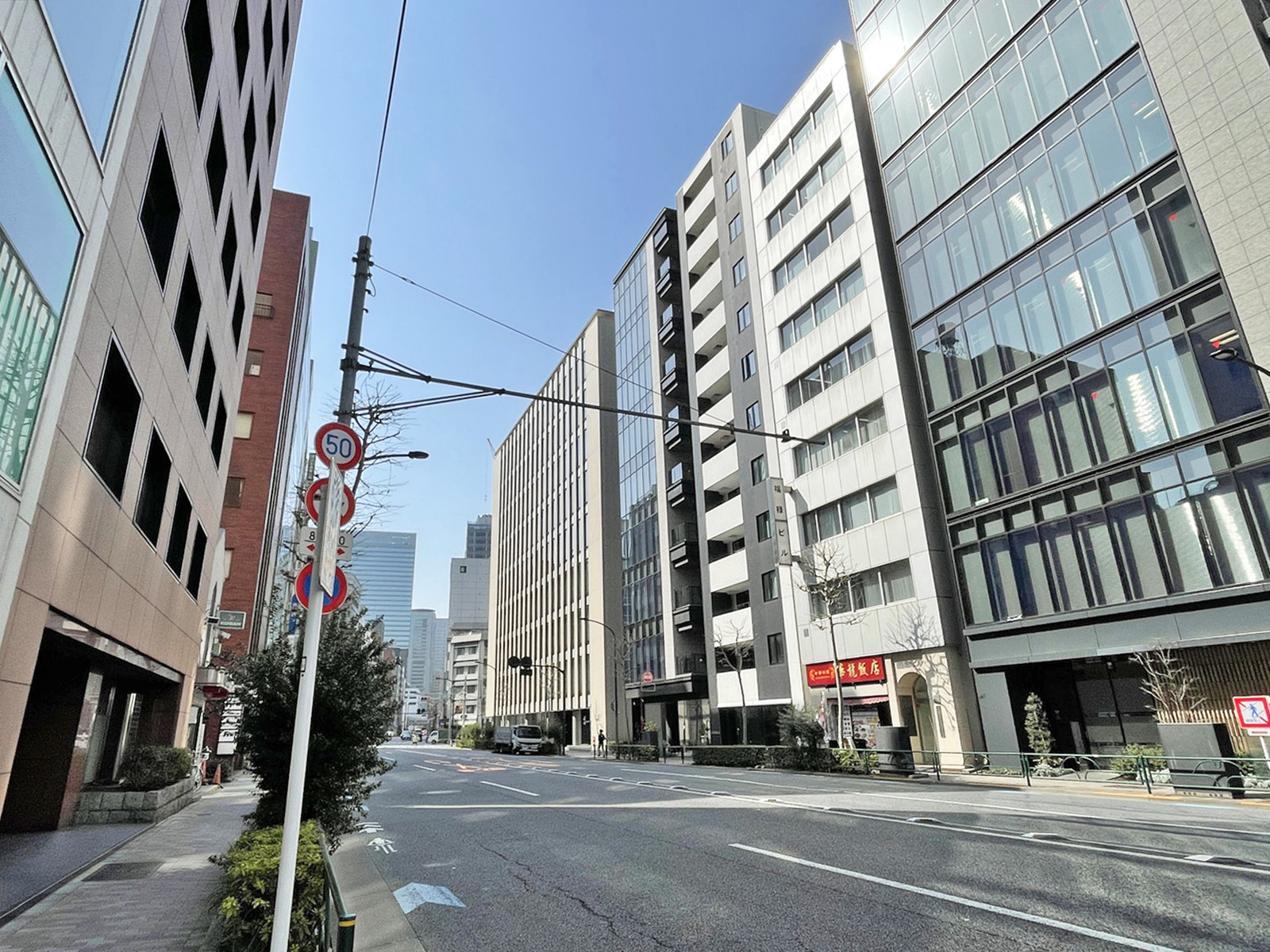 パークサイド1前面の外堀通り